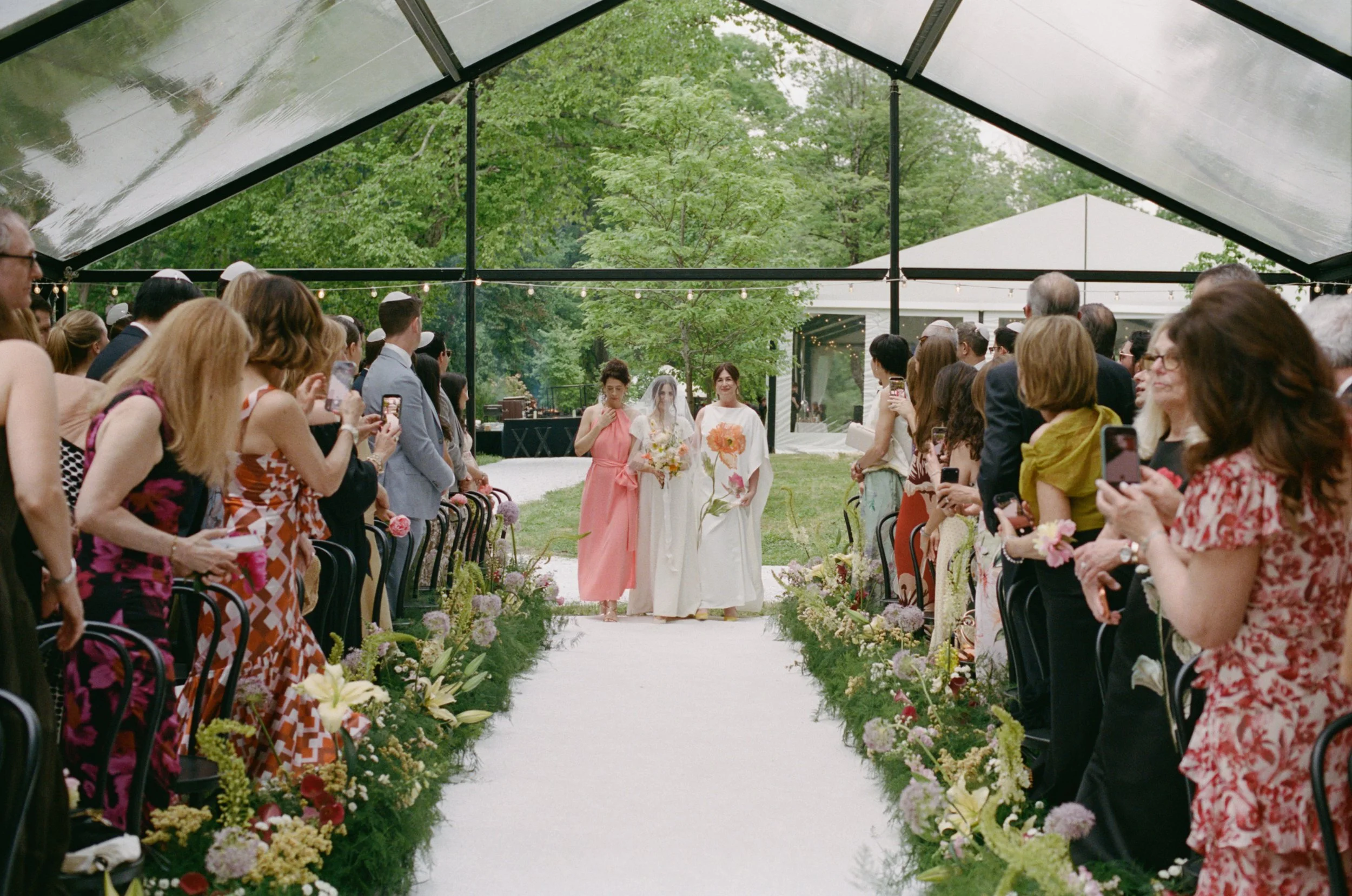 Isabella&Michael_Previews-158.jpg