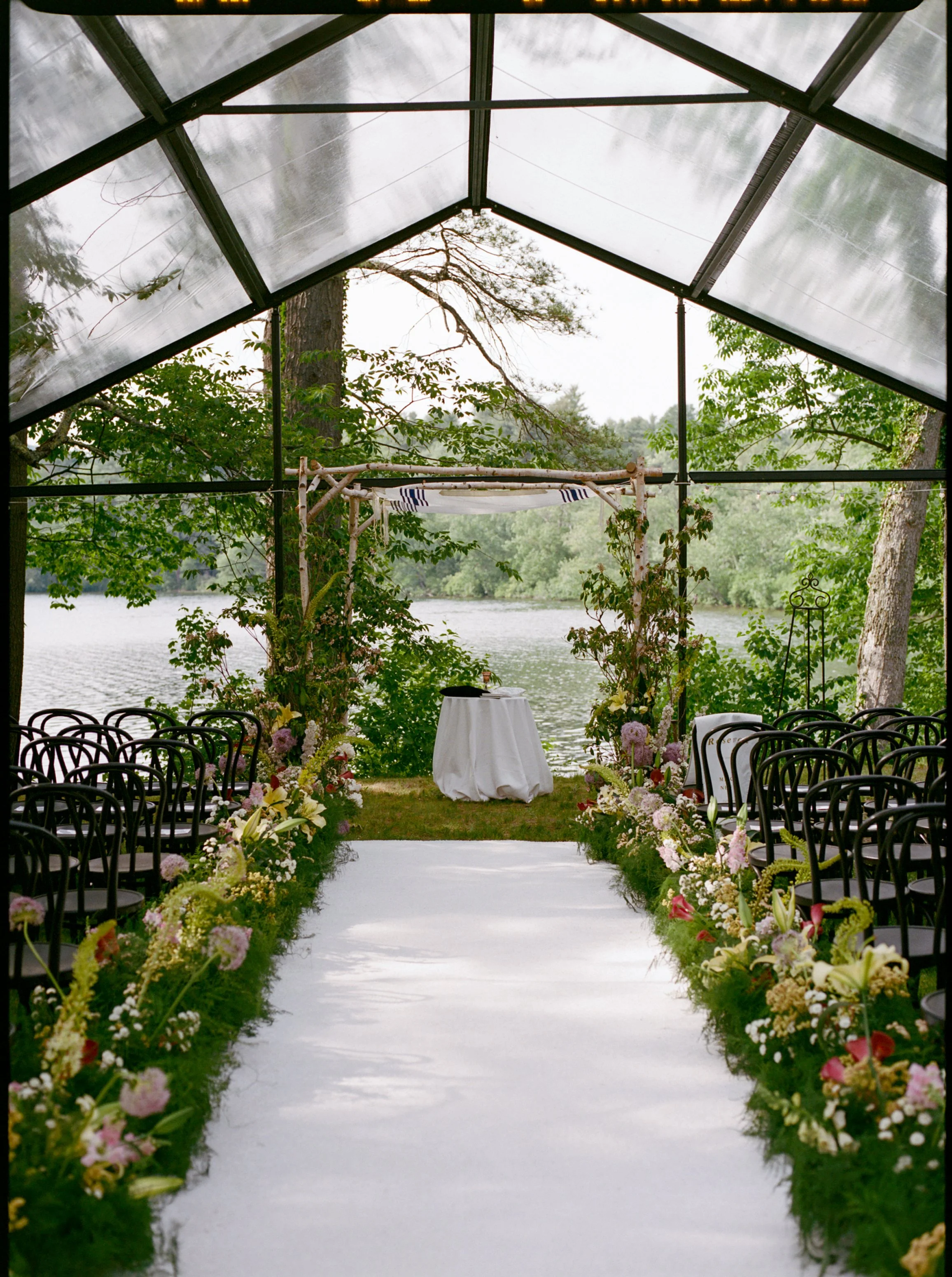 Isabella&Michael_Previews-139.jpg