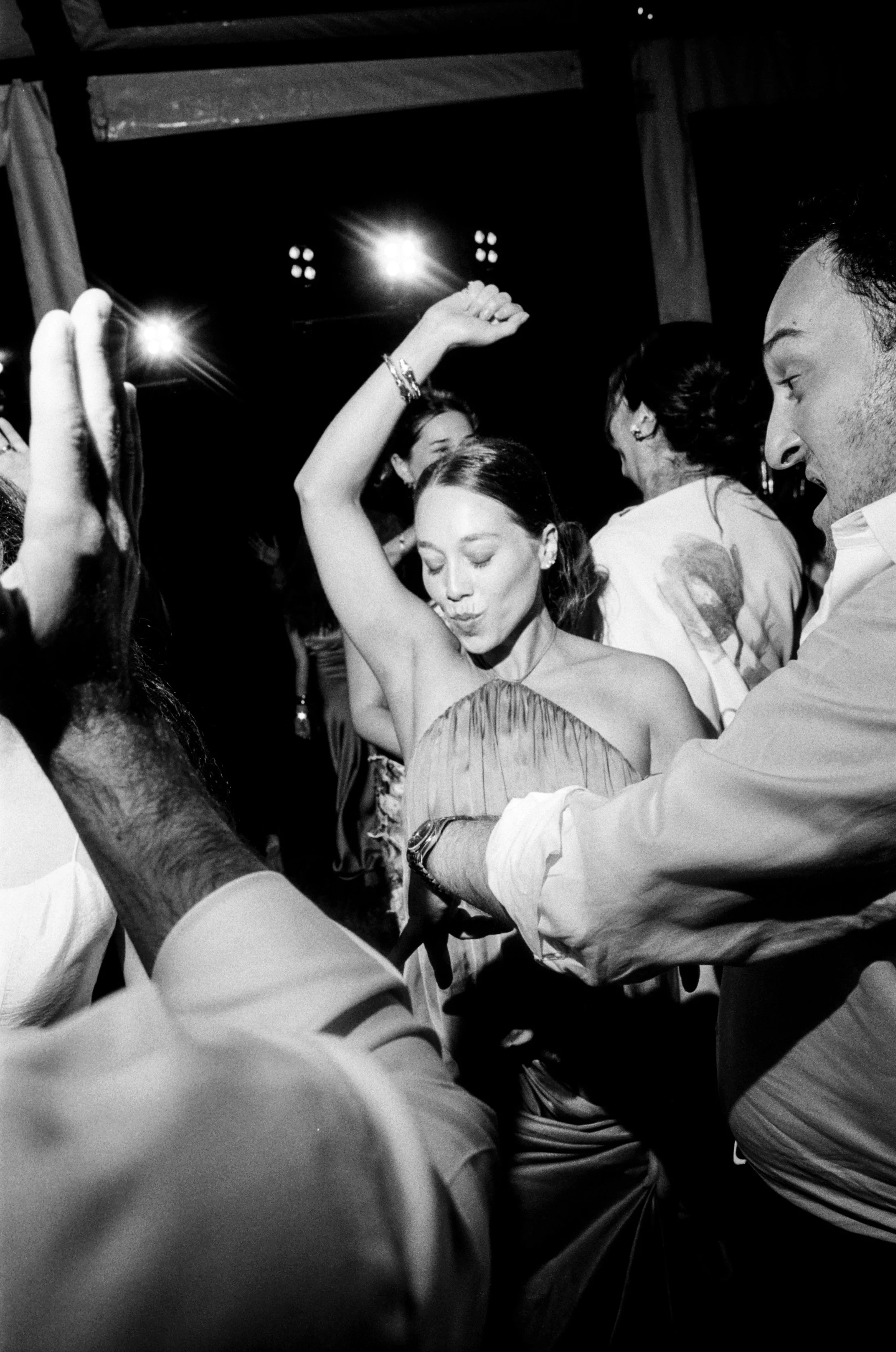 Isabella&Michael_Previews-282.jpg
