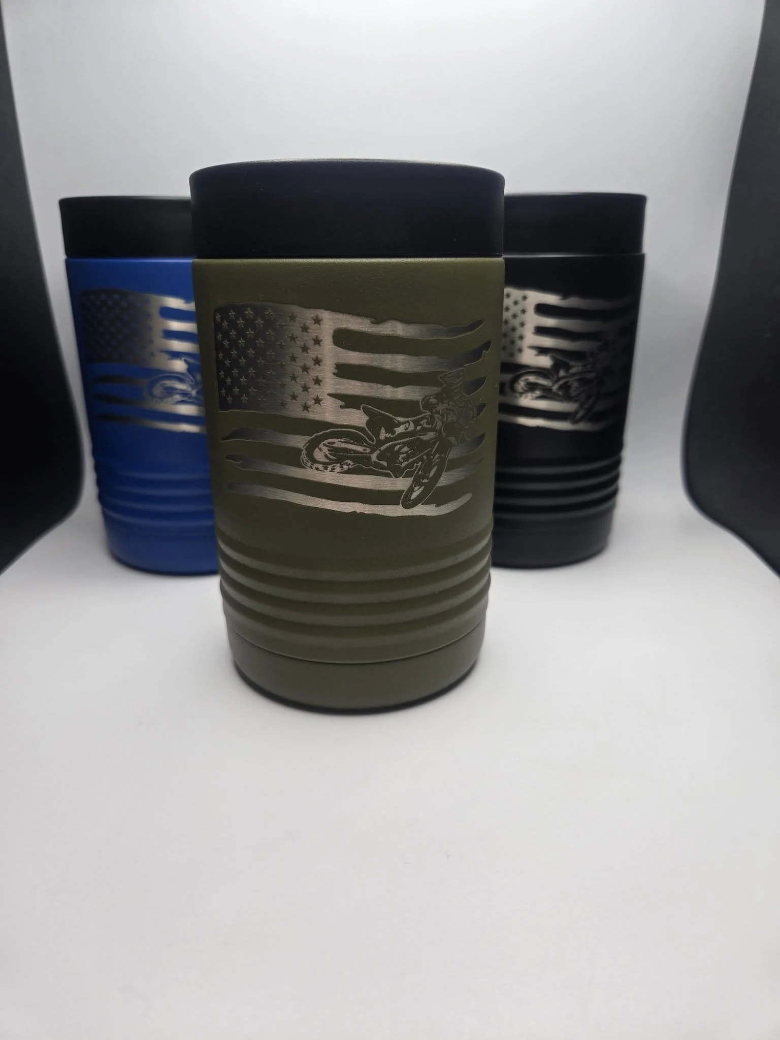 Metal Vacuum Insulated Beverage Holder tn 7.jpg