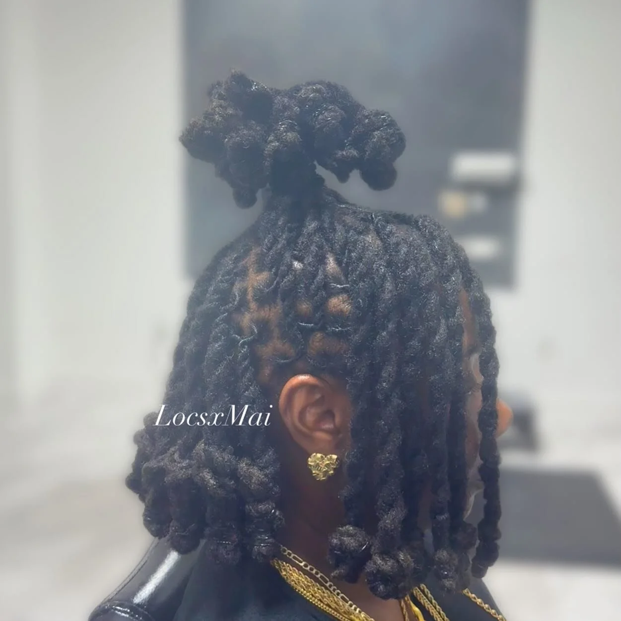 Retwist &amp; Loc Bob/Pineapple 

#locs #dreads #explore #style #loctician