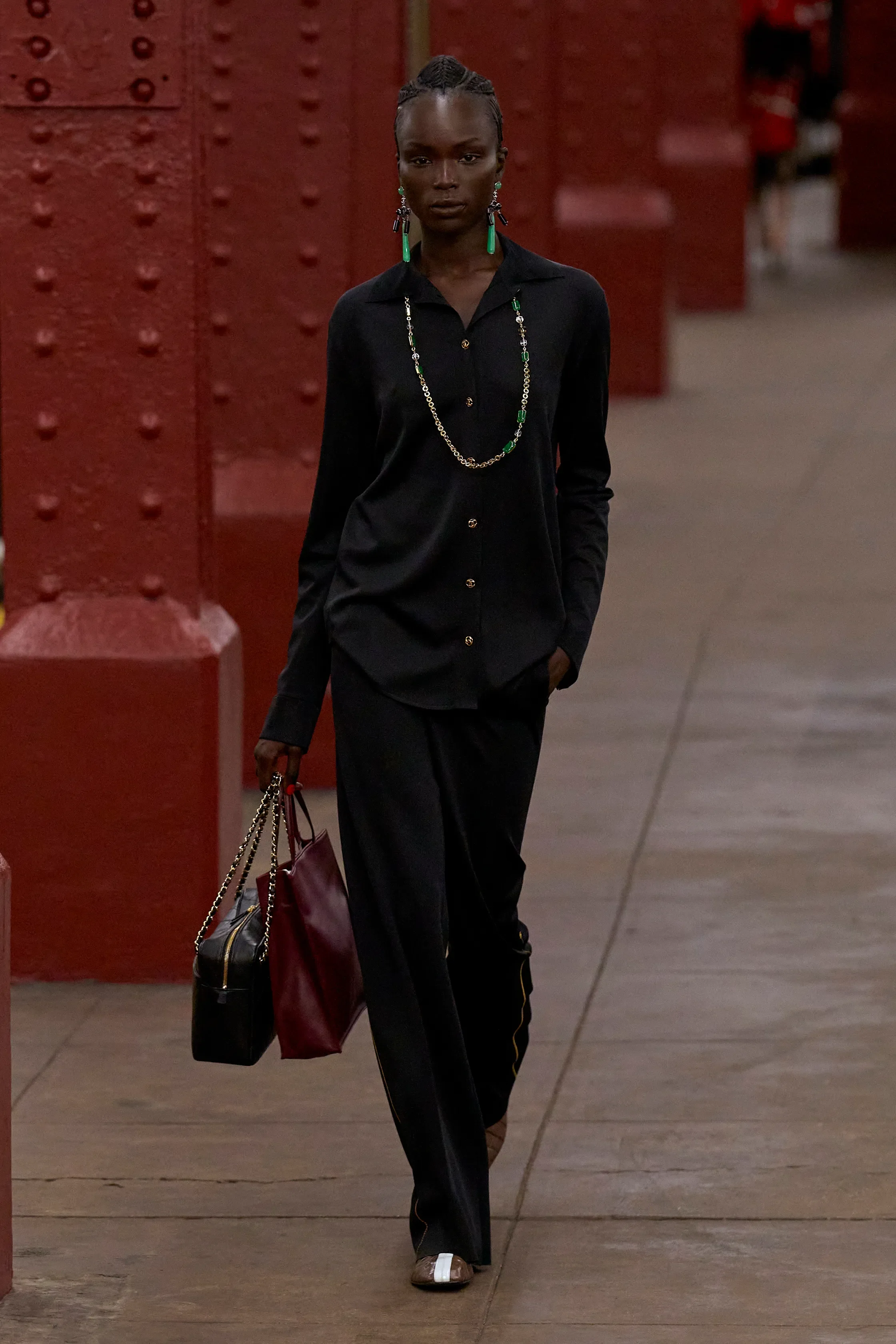 00003-chanel-pre-fall-2026-credit-gorunway.jpg.webp
