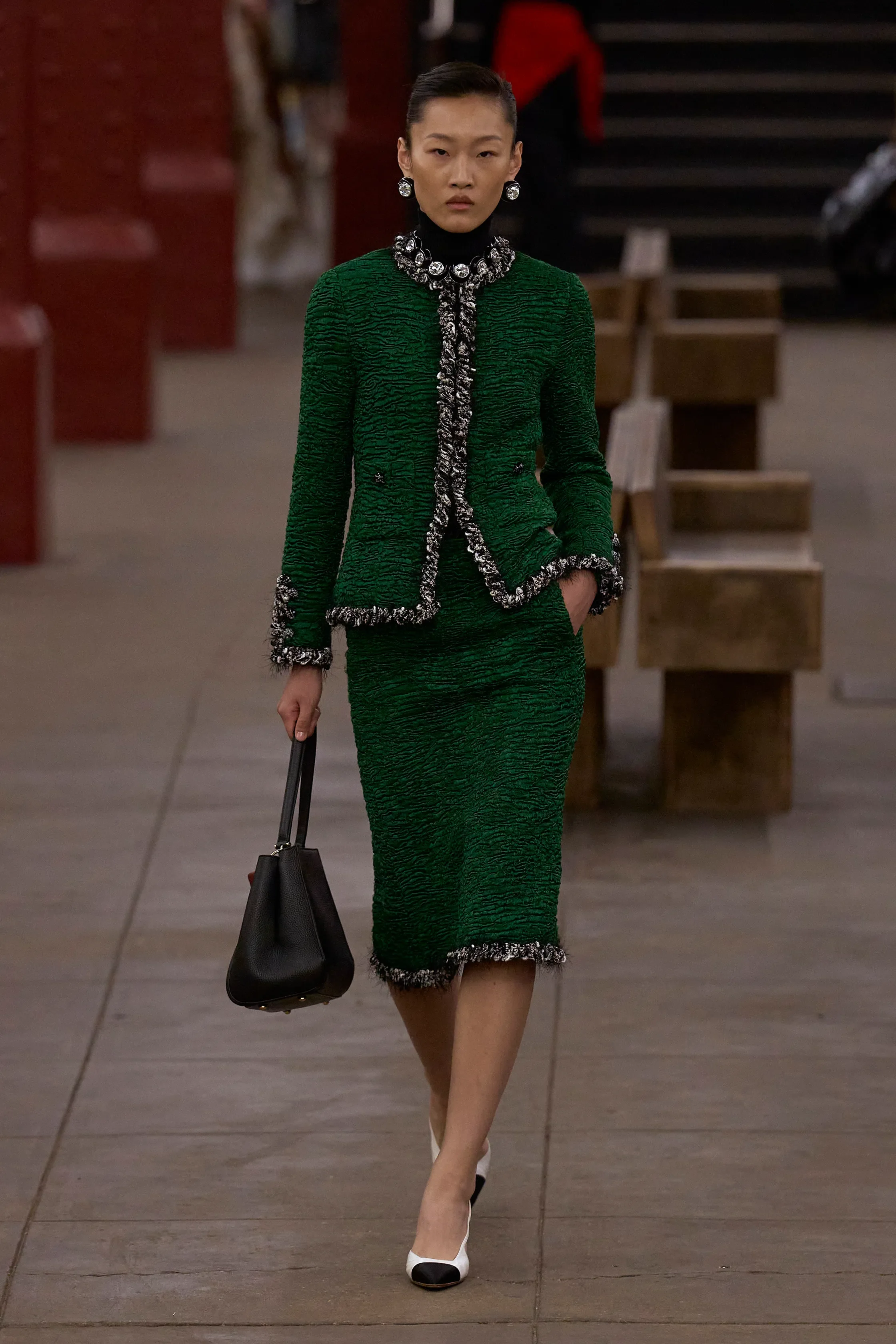 00005-chanel-pre-fall-2026-credit-gorunway.jpg.webp