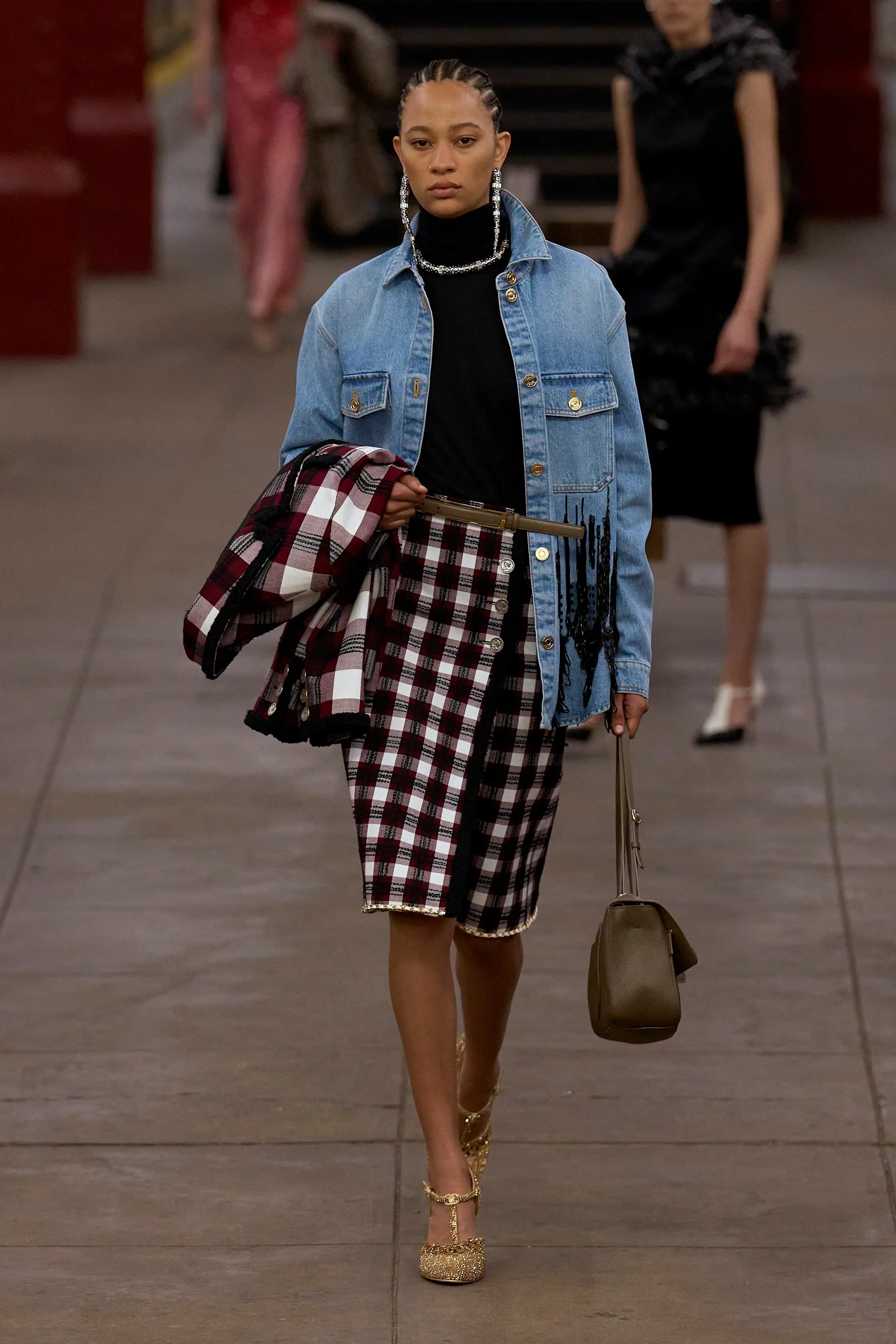 00052-chanel-pre-fall-2026-credit-gorunway.jpg.webp