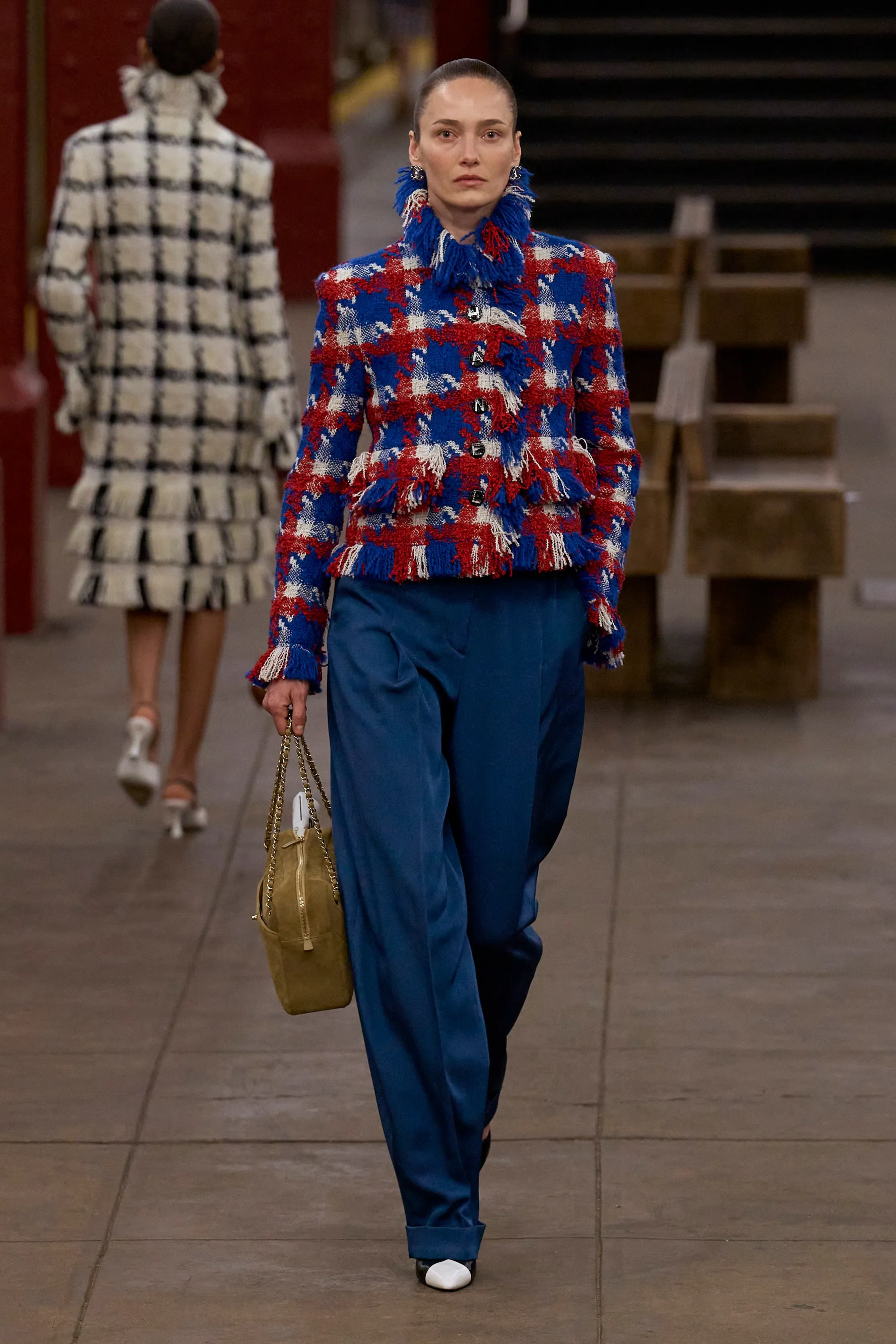 00053-chanel-pre-fall-2026-credit-gorunway.jpg.webp