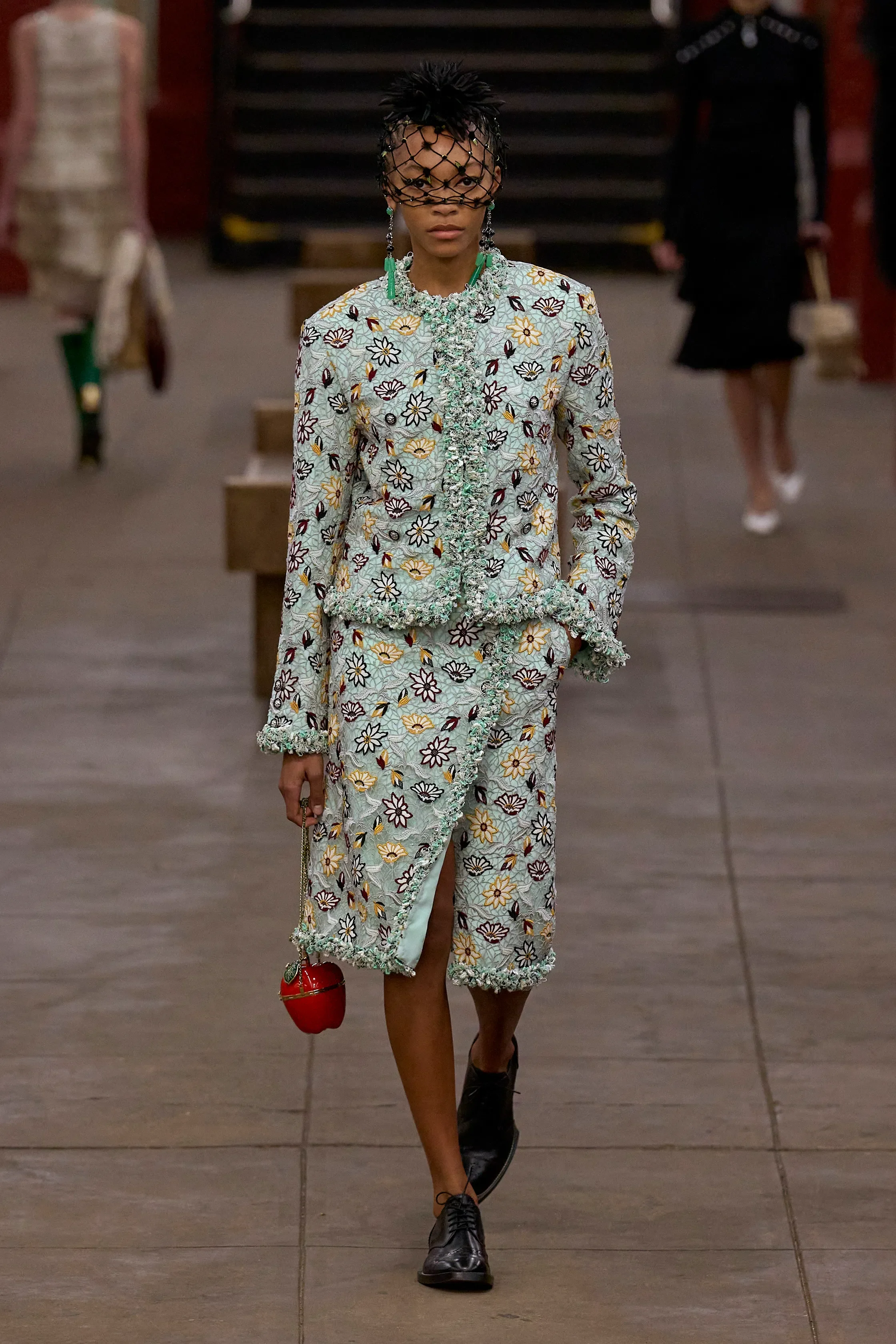 00061-chanel-pre-fall-2026-credit-gorunway.jpg.webp