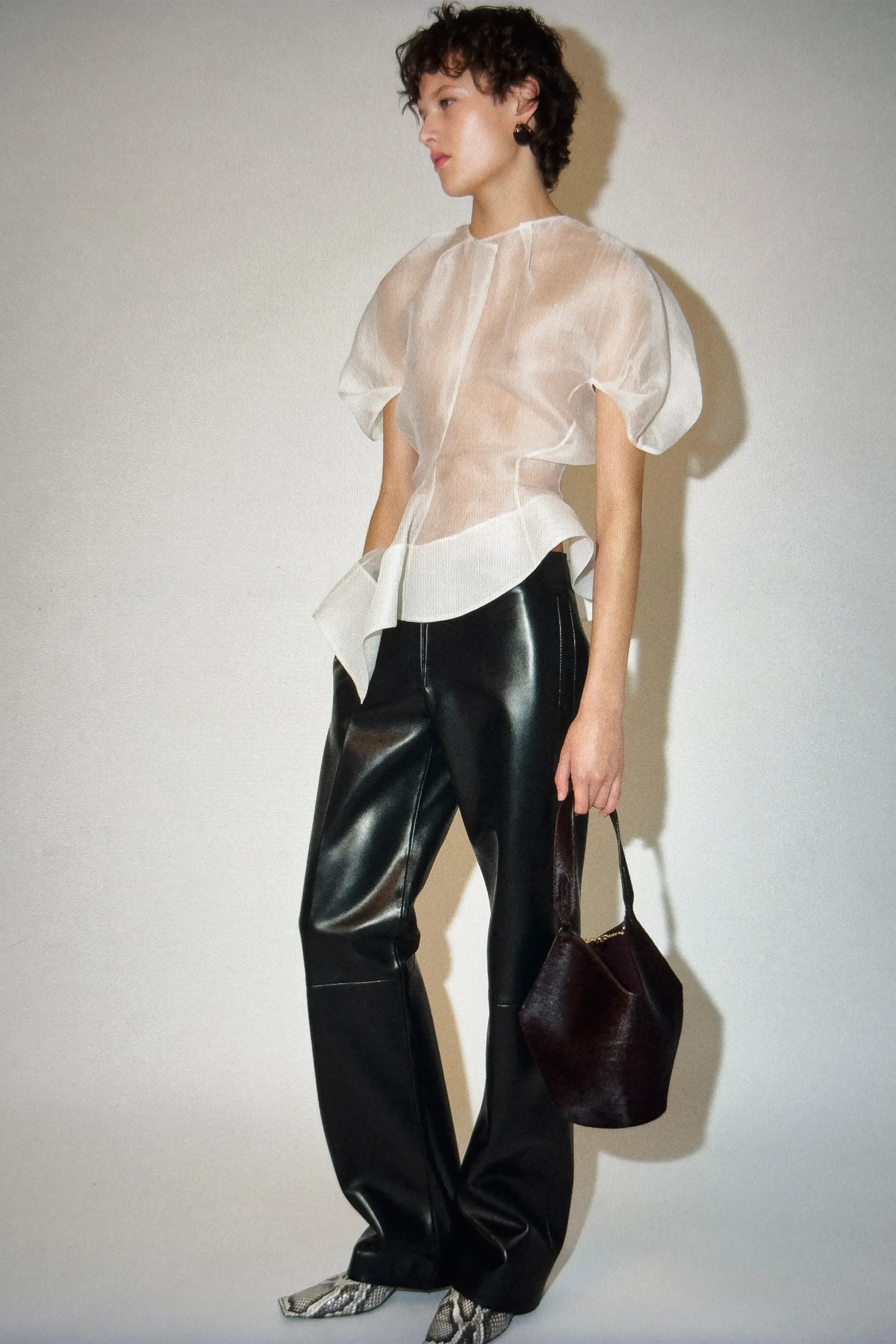 00009-khaite-pre-fall-2026-credit-brand.jpg.webp