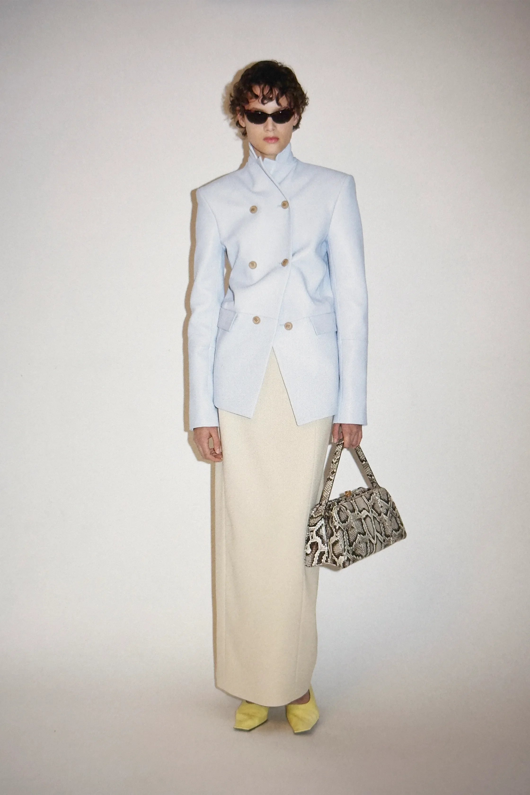 00038-khaite-pre-fall-2026-credit-brand.jpg.webp