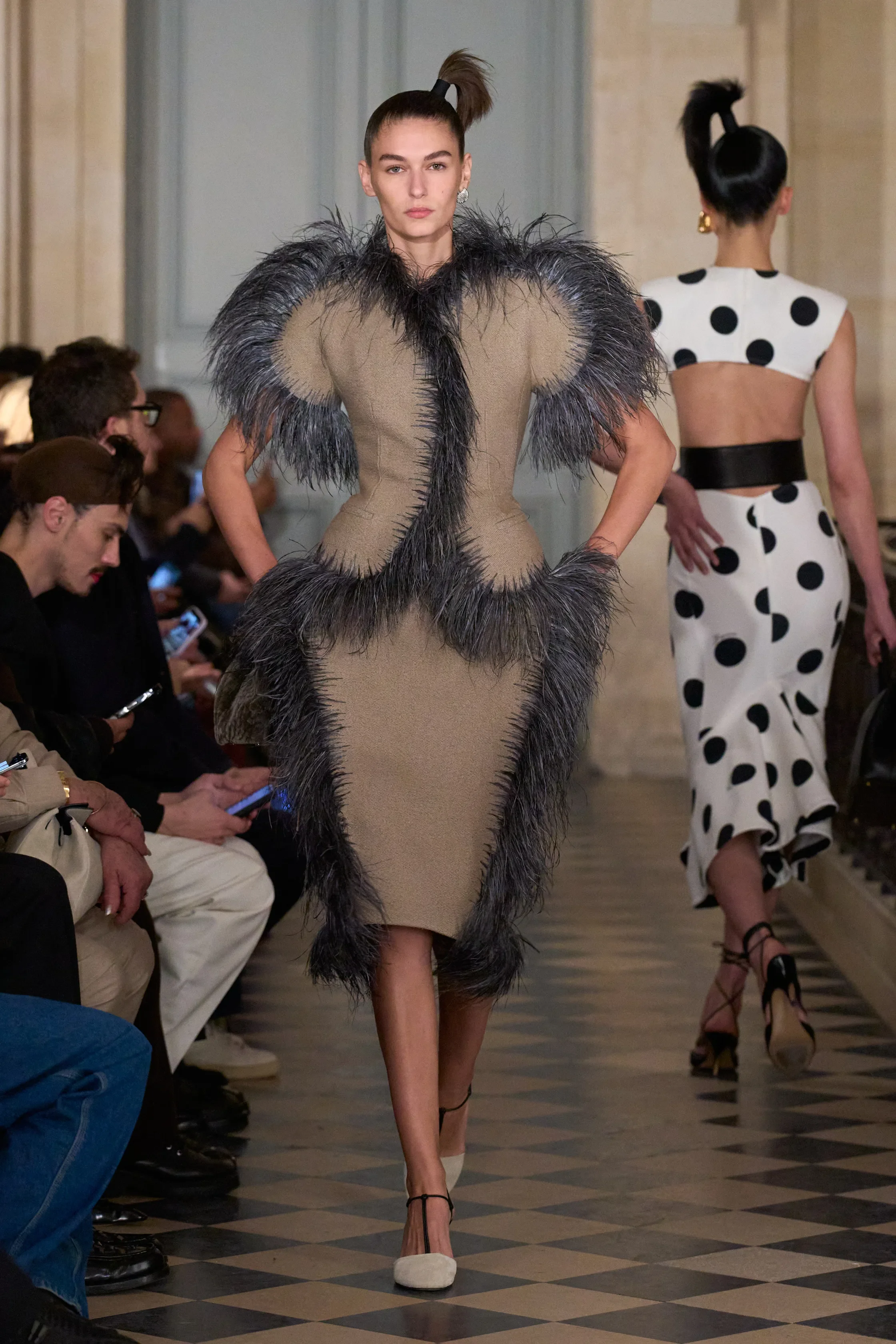 00049-jacquemus-fall-2026-ready-to-wear-credit-gorunway.webp