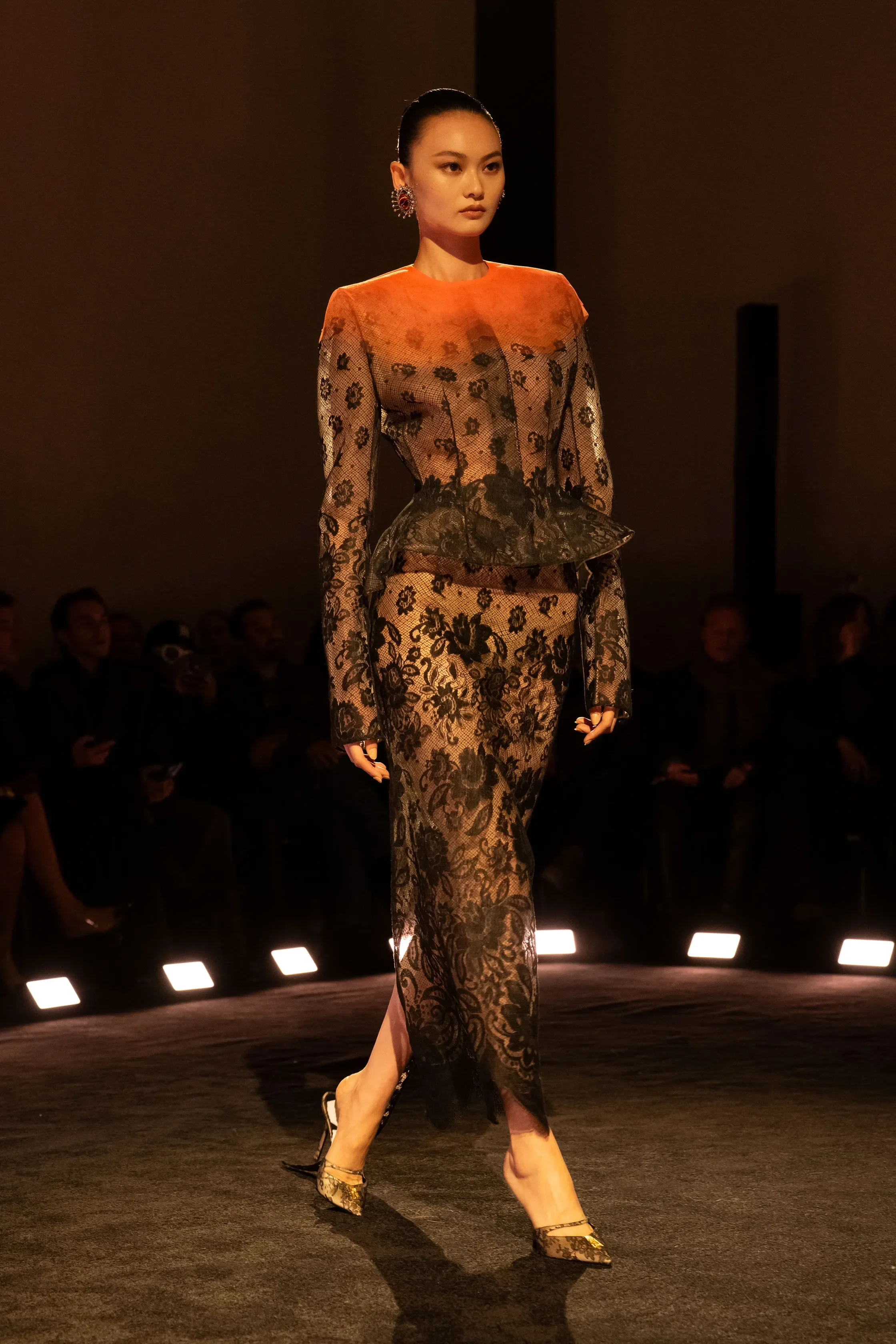 00004-schiaparelli-spring-2026-couture-credit-brand.webp