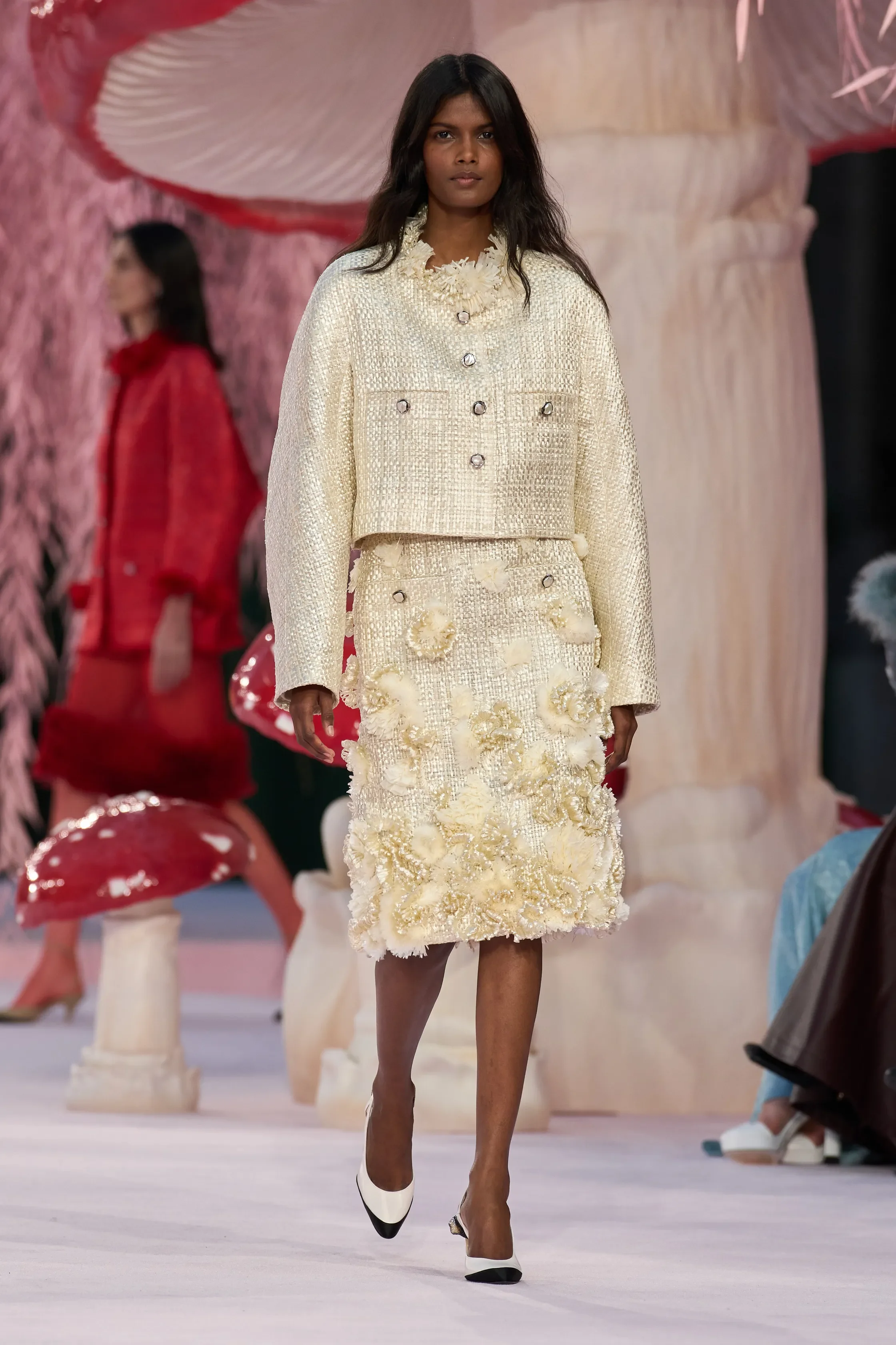 00027-chanel-spring-2026-couture-credit-gorunway.webp