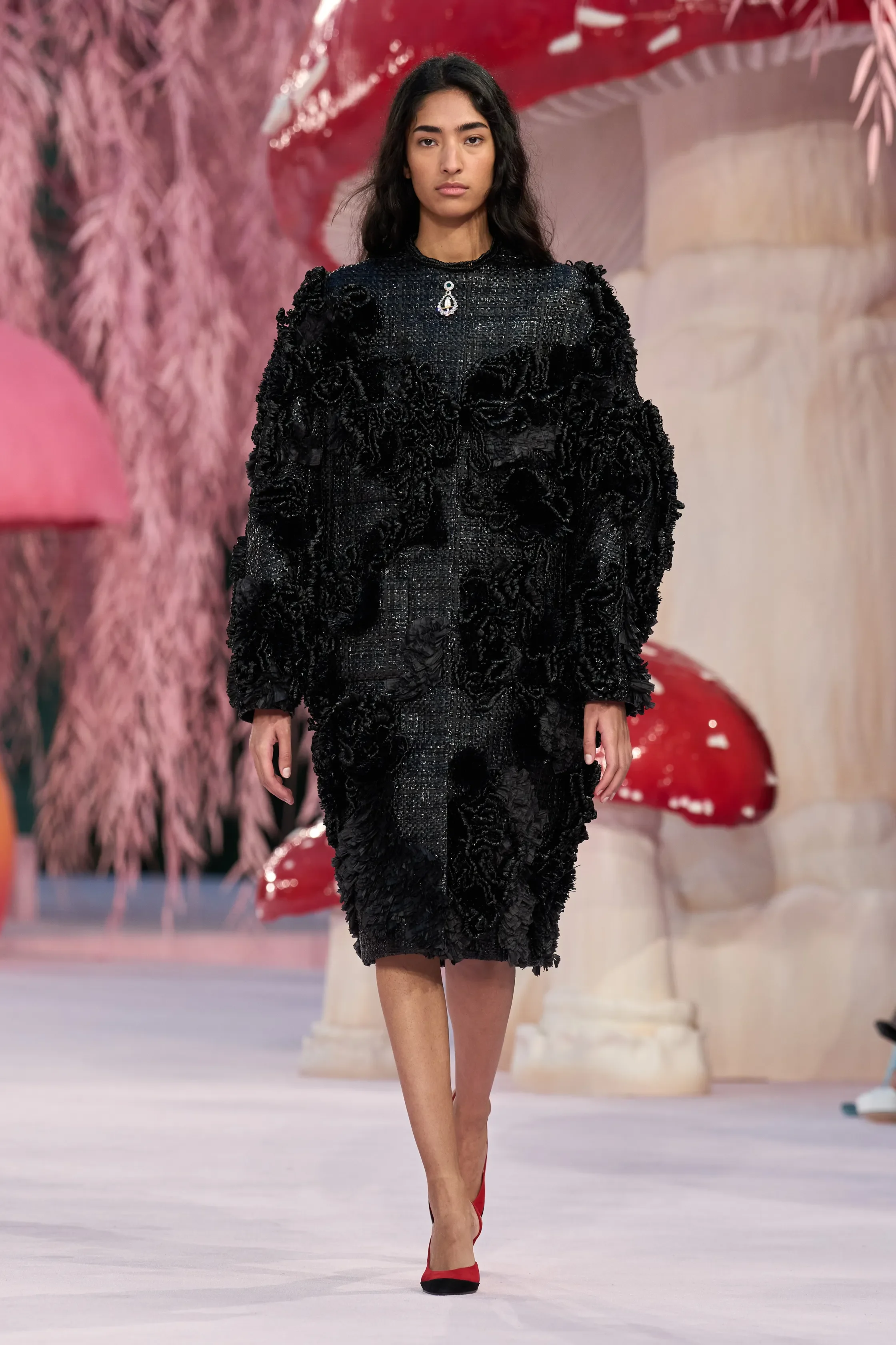 00029-chanel-spring-2026-couture-credit-gorunway.webp