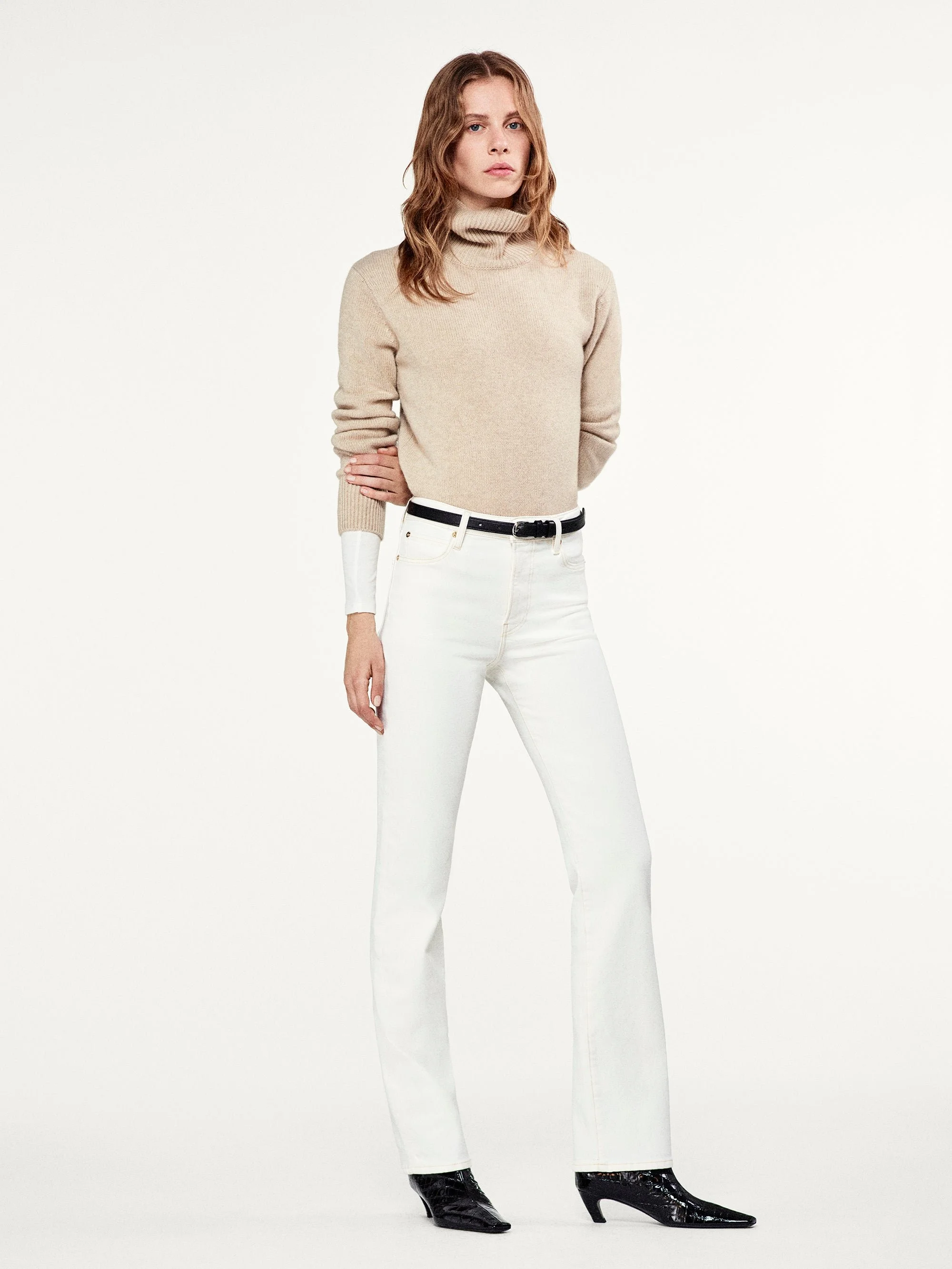 FRAME The Ruler in Au Natural Clean