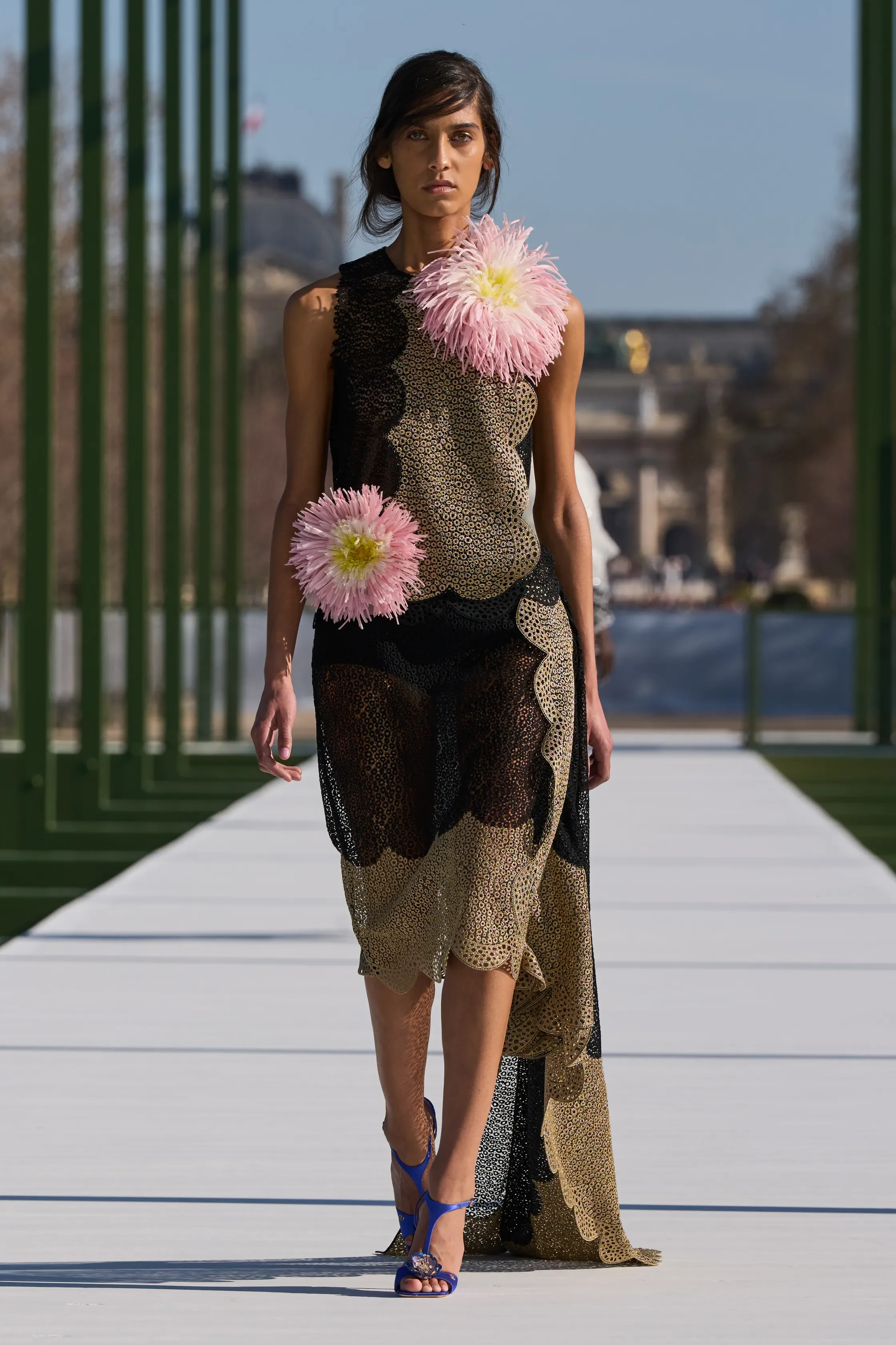 00022-christian-dior-fall-2026-ready-to-wear-credit-gorunway.webp