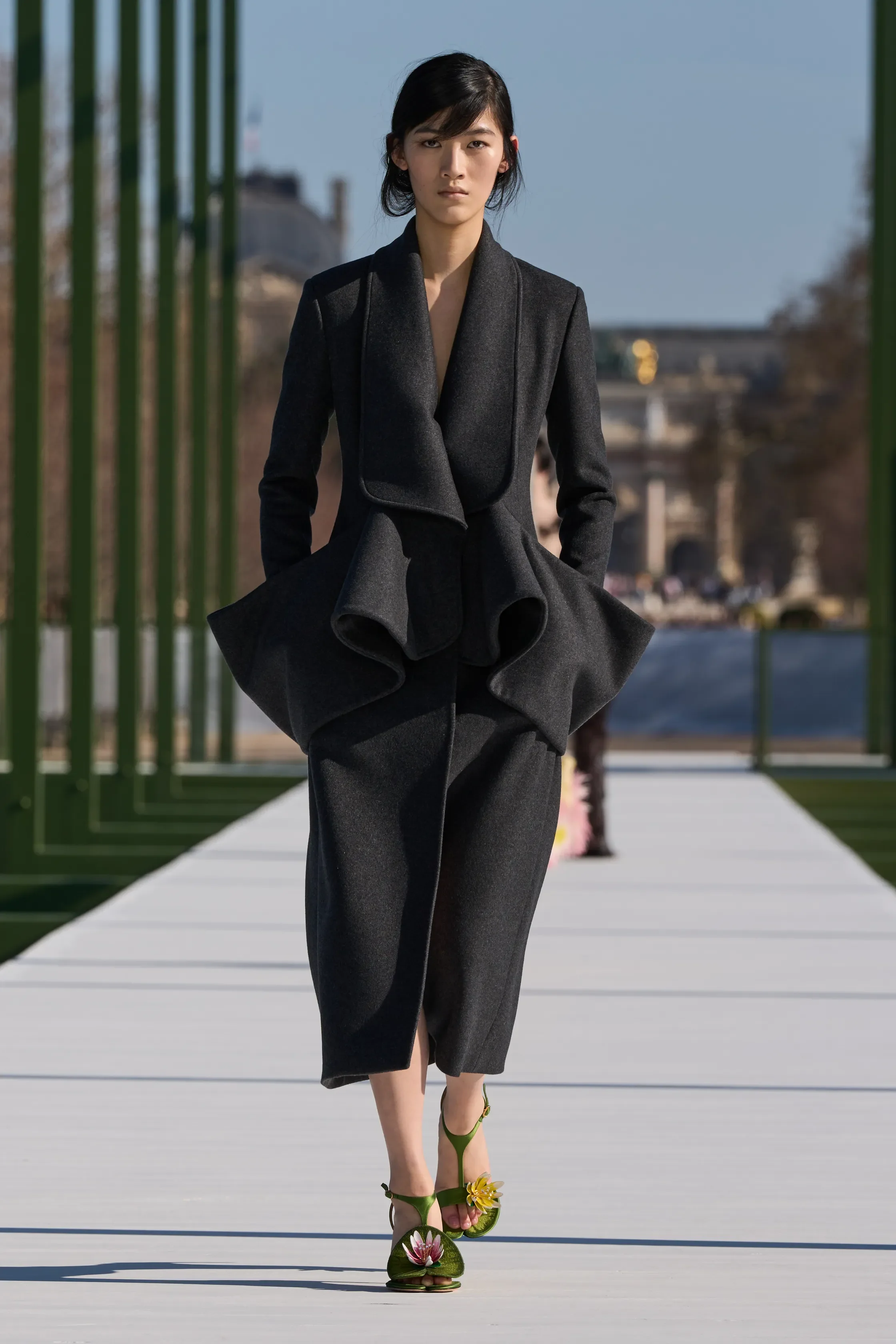 00054-christian-dior-fall-2026-ready-to-wear-credit-gorunway.webp