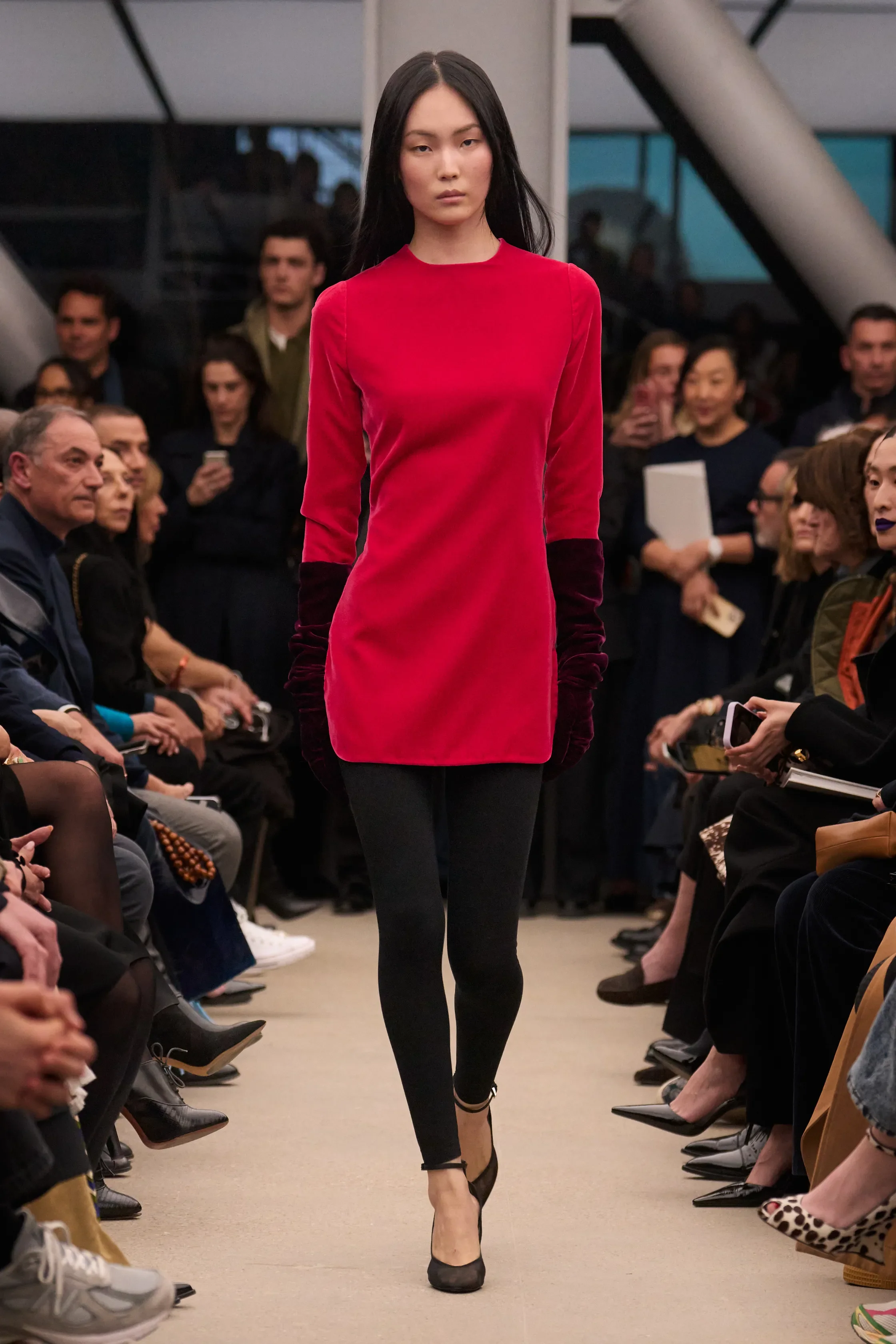 00021-alaia-fall-2026-ready-to-wear-credit-brand.webp