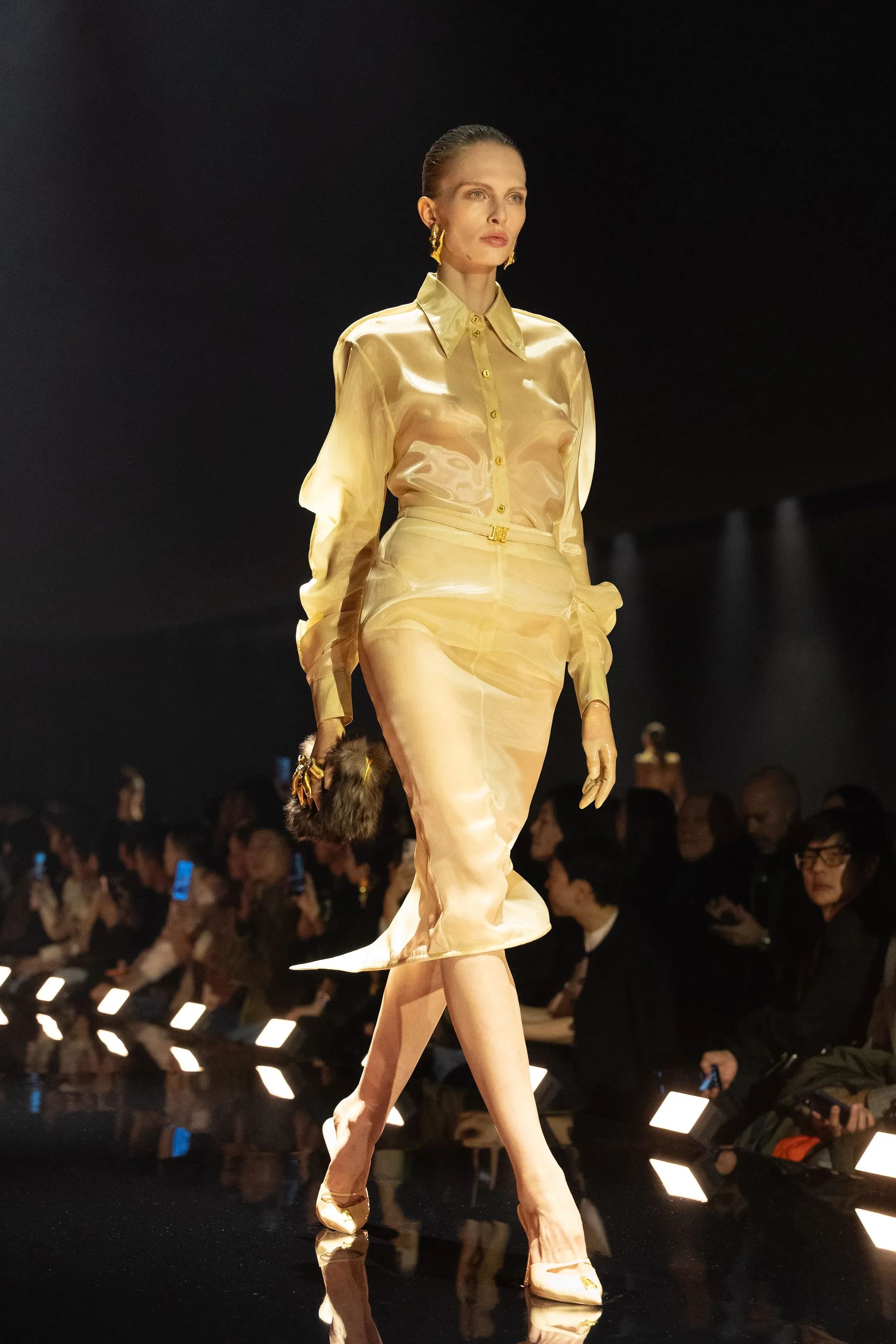 00005-schiaparelli-fall-2026-ready-to-wear-credit-brand.webp