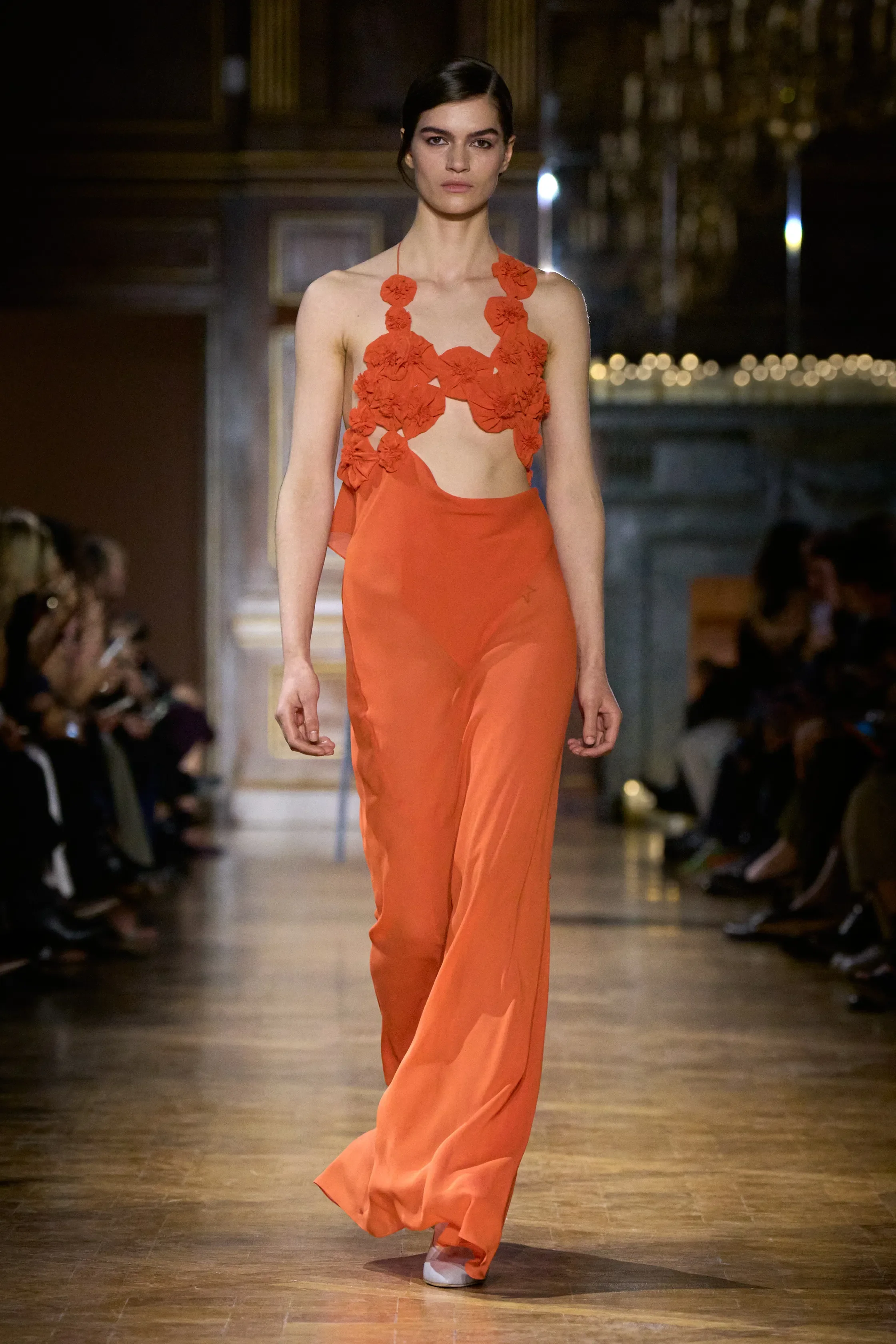 00003-victoria-beckham-fall-2026-ready-to-wear-credit-gorunway.webp