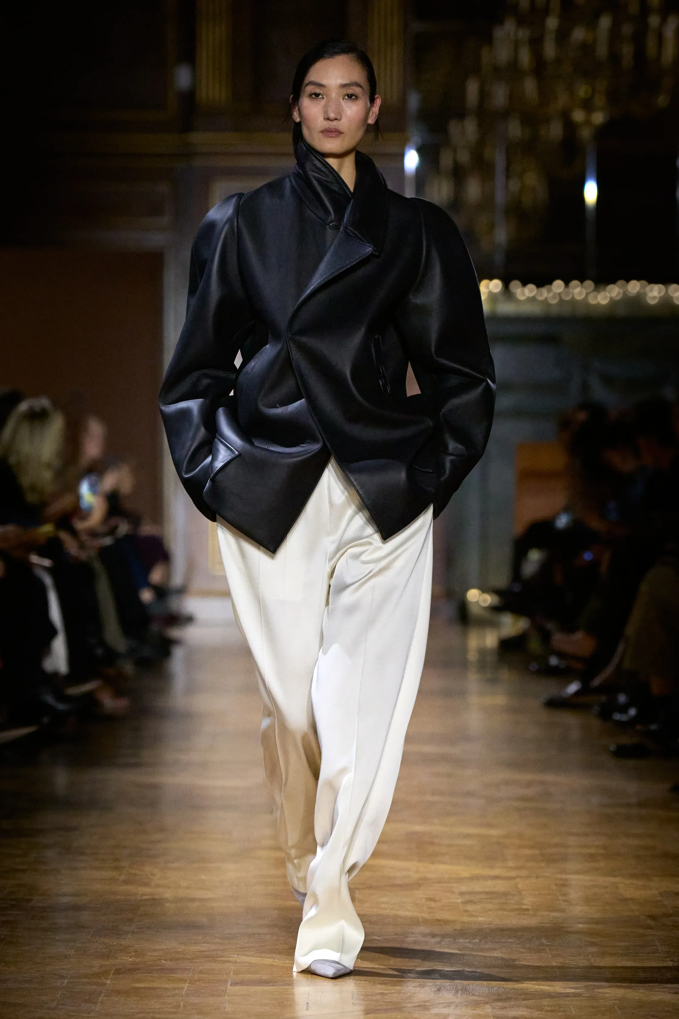 00036-victoria-beckham-fall-2026-ready-to-wear-credit-gorunway.webp