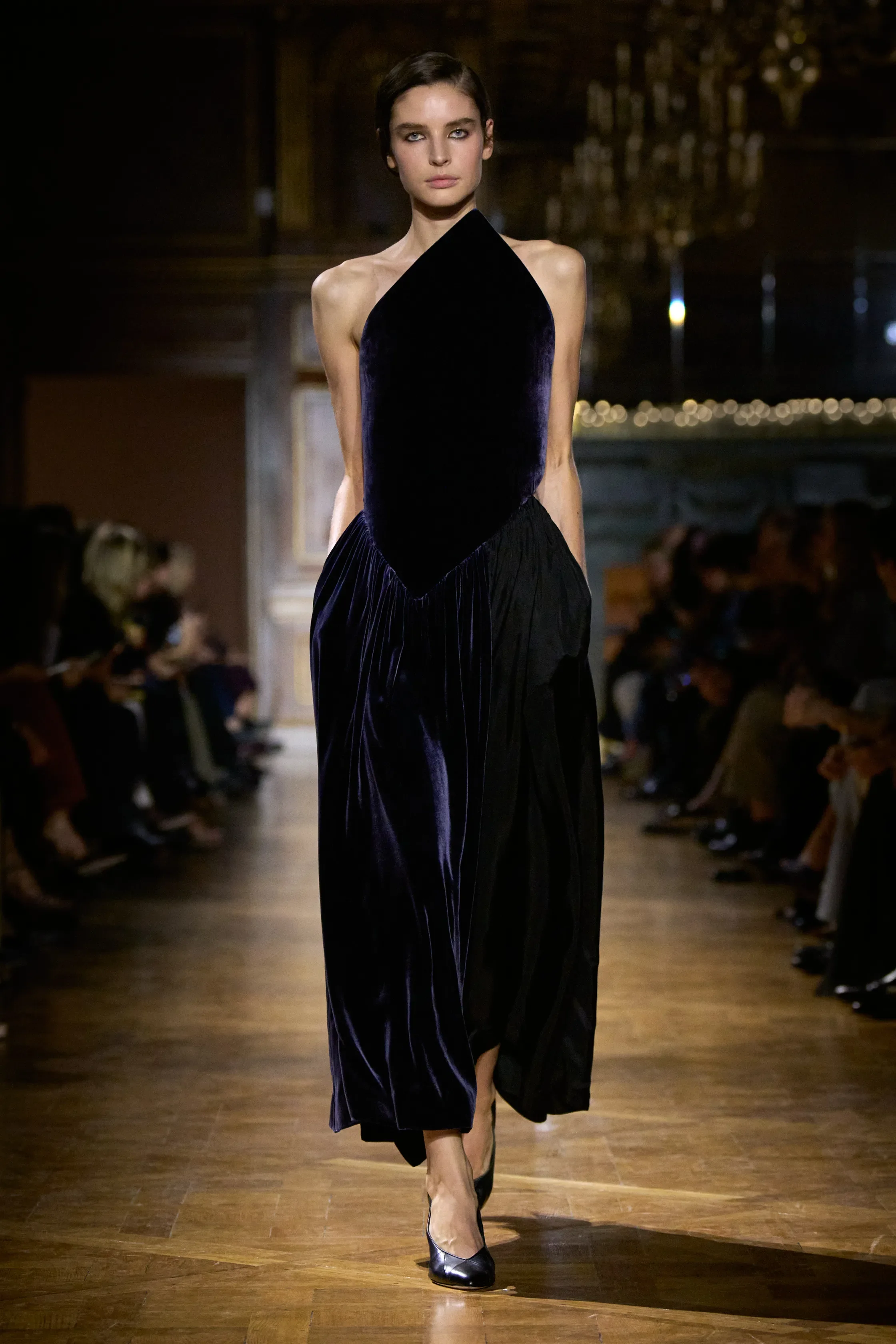 00041-victoria-beckham-fall-2026-ready-to-wear-credit-gorunway.webp