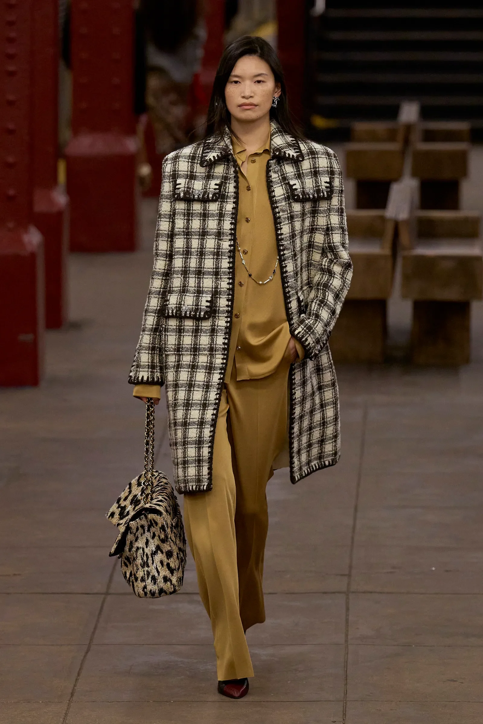 00044-chanel-pre-fall-2026-credit-gorunway.webp