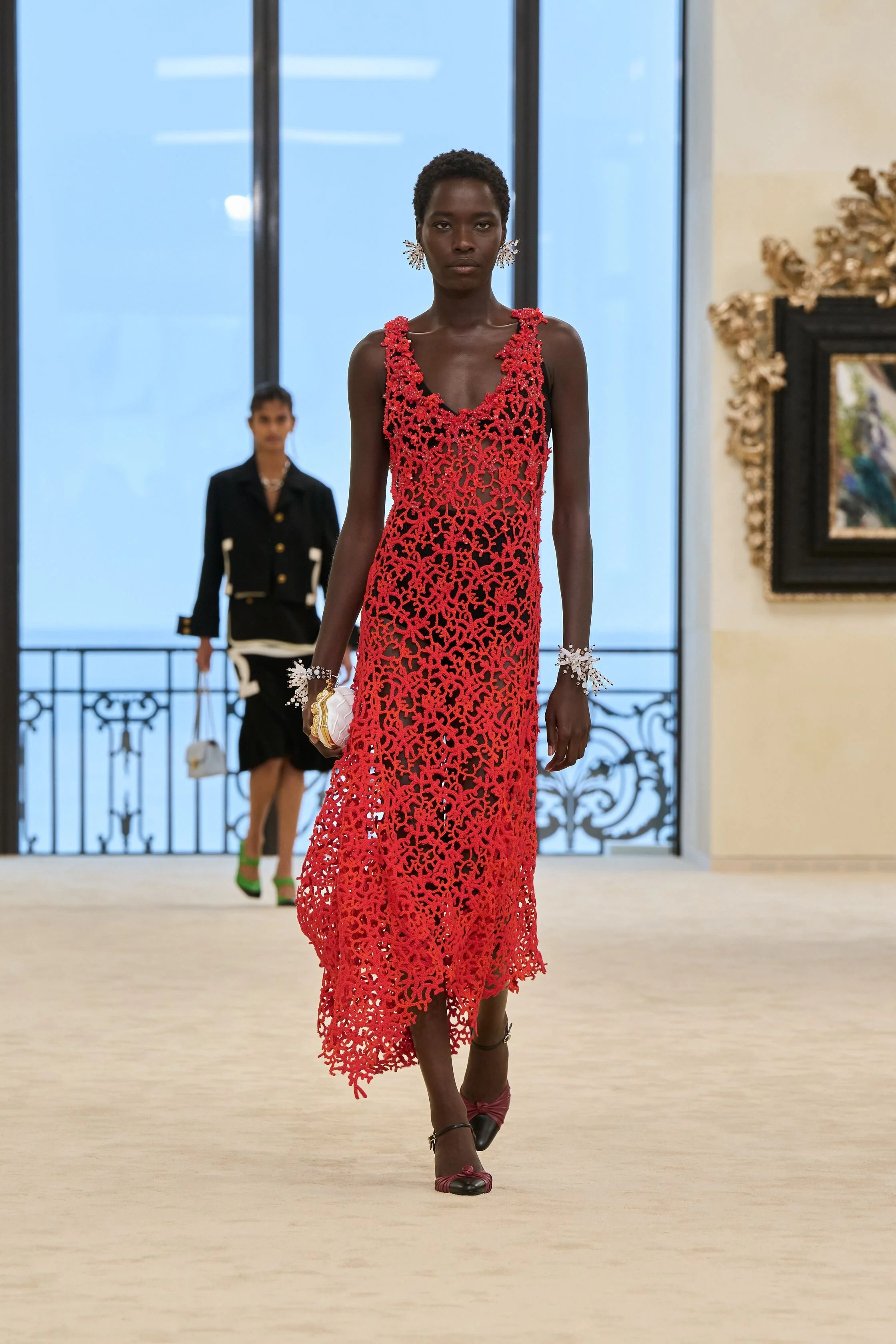 00004-chanel-resort-2027-credit-gorunway.jpg