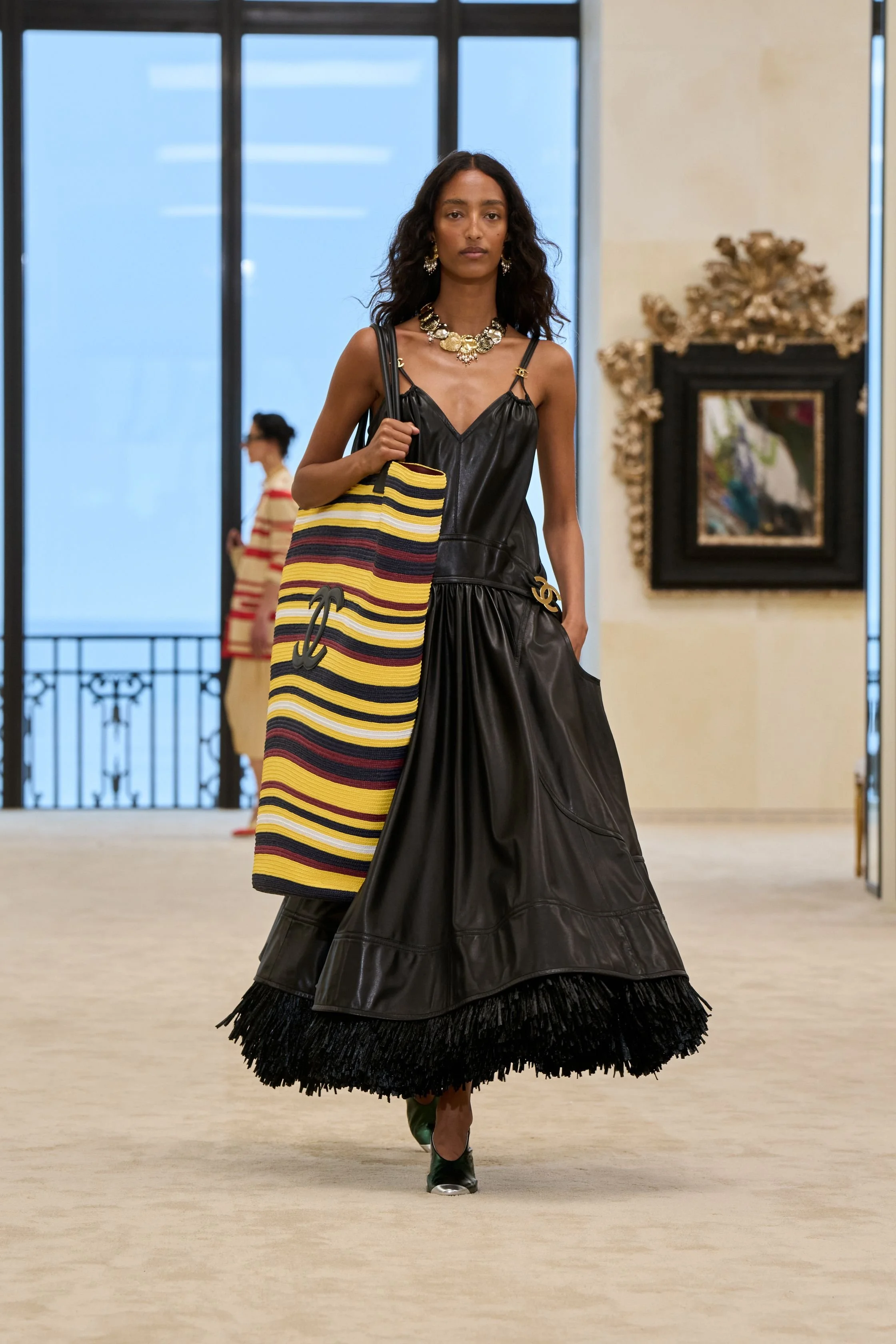 00051-chanel-resort-2027-credit-gorunway.jpg