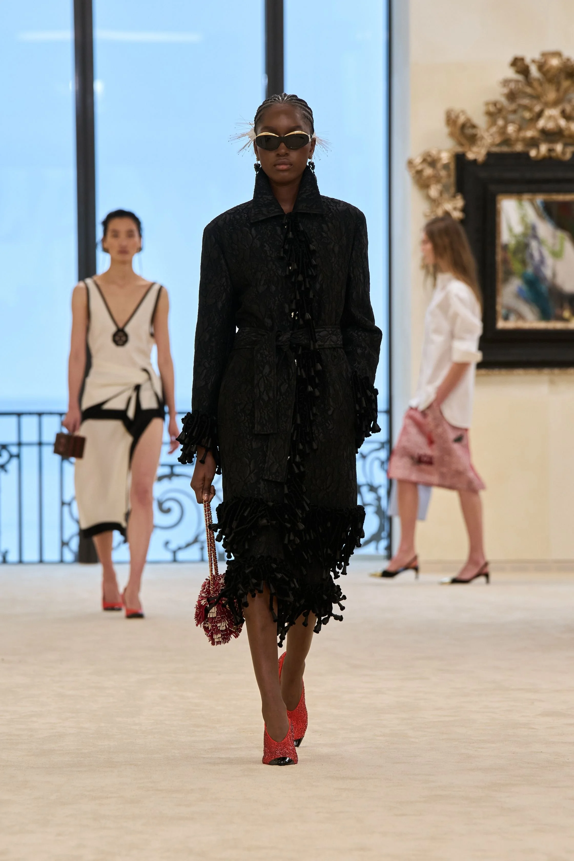 00072-chanel-resort-2027-credit-gorunway.jpg