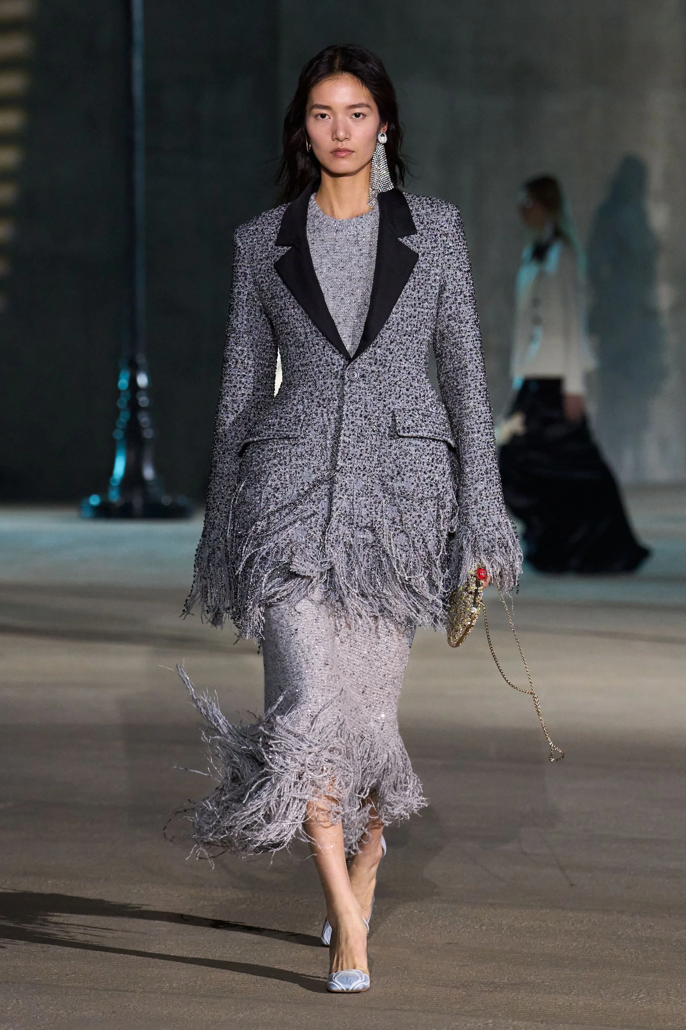 00043-christian-dior-resort-2027-credit-gorunway.jpg