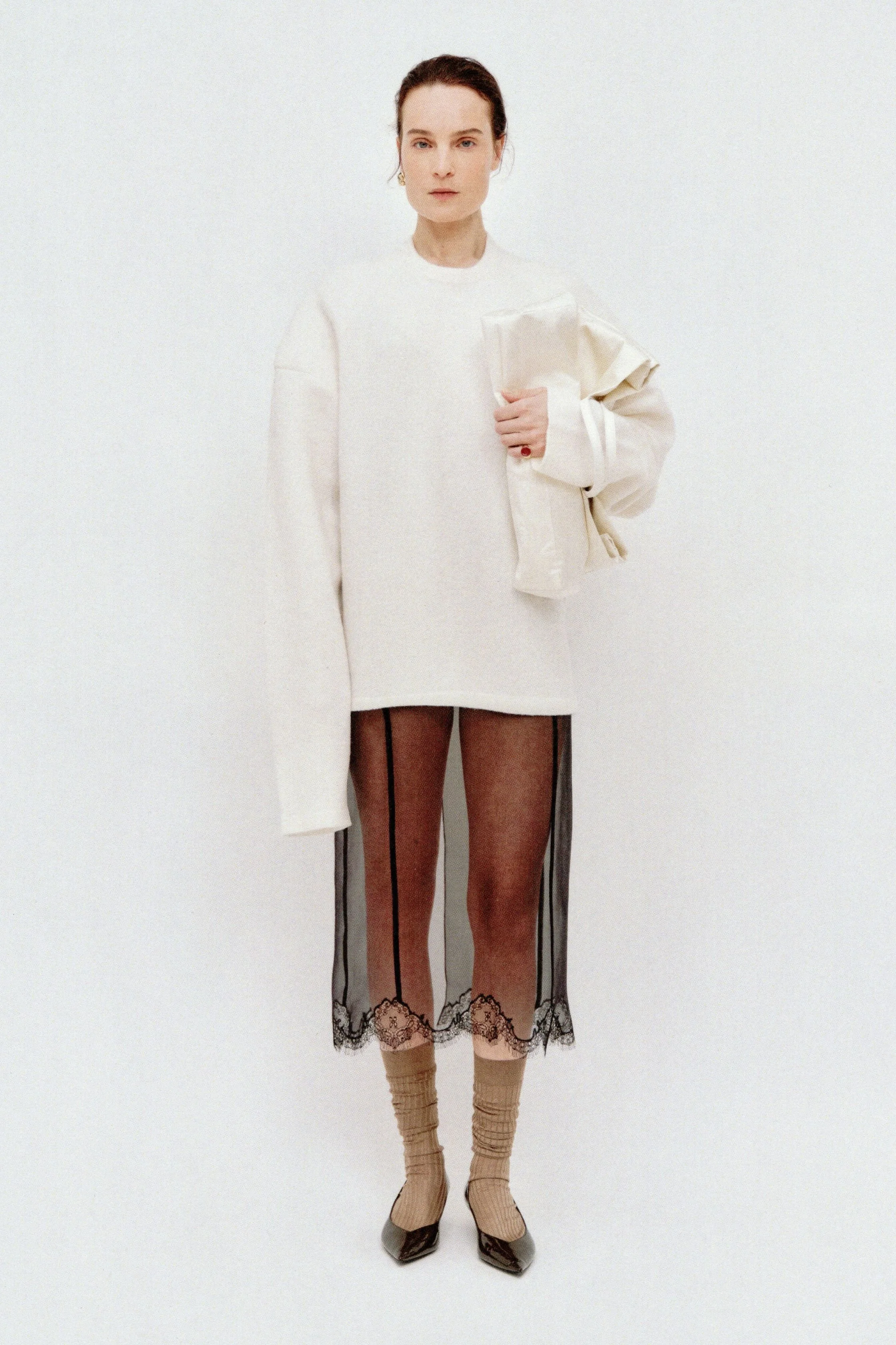 00002-carven-pre-fall-2026-credit-brand.jpg