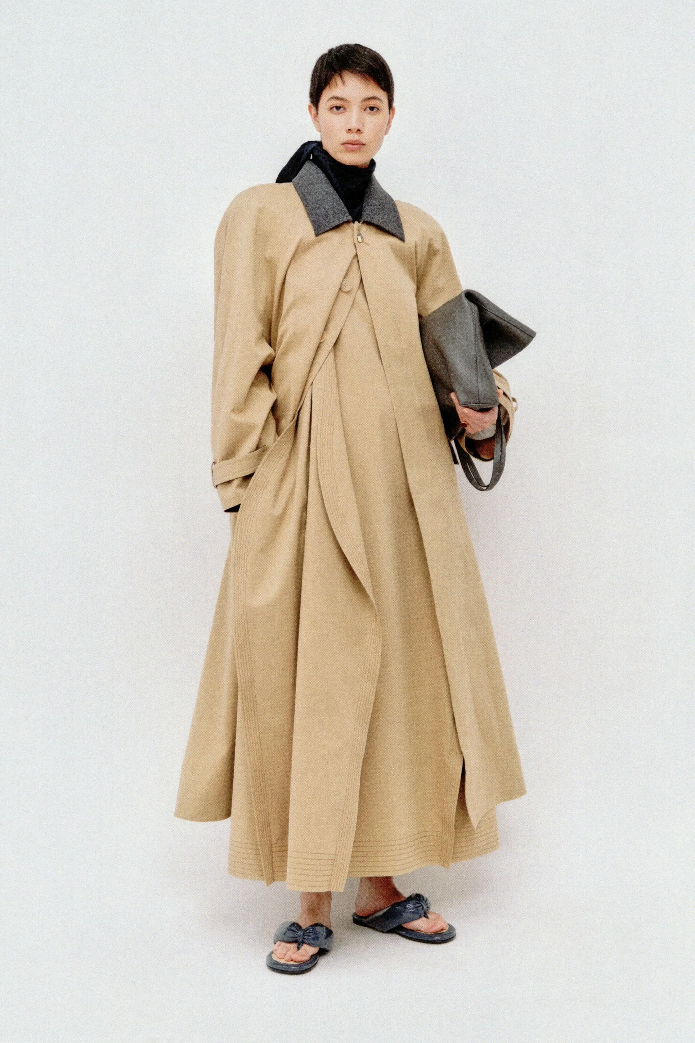 00021-carven-pre-fall-2026-credit-brand.jpg