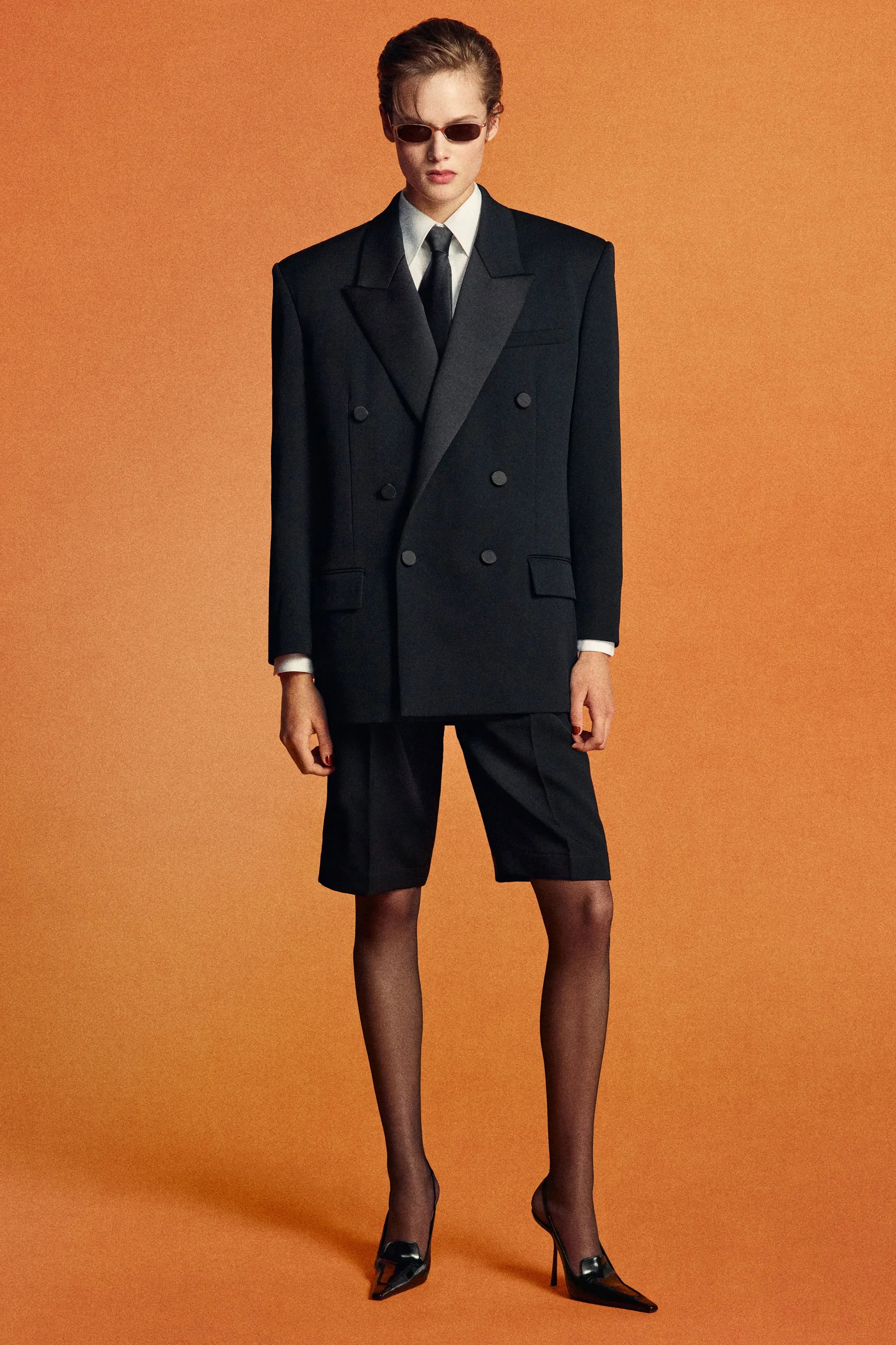 00043-saint-laurent-pre-fall-2026-credit-brand.webp