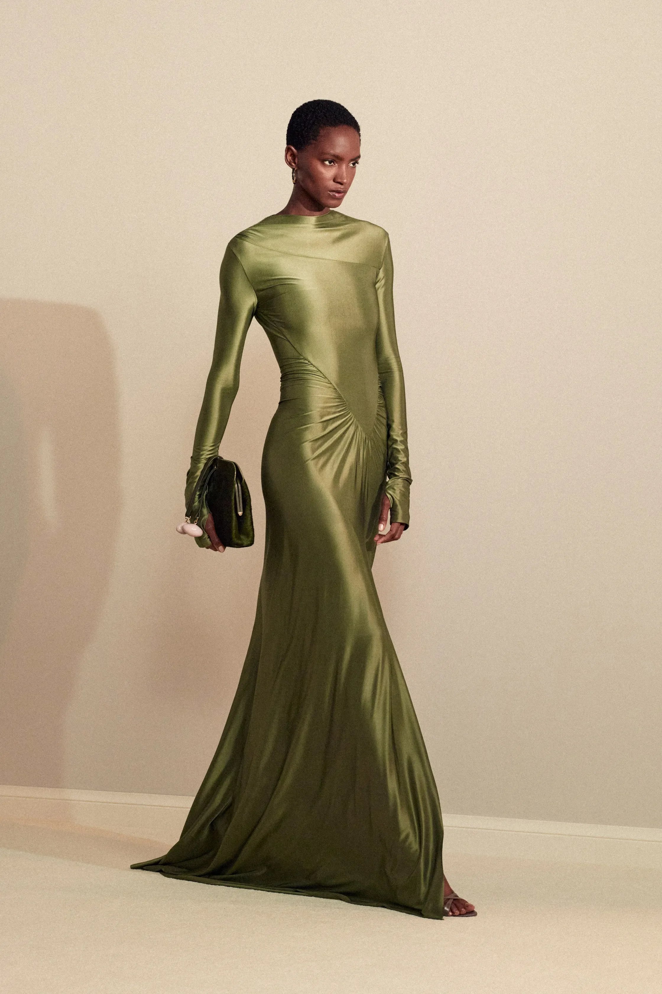 00010-victoria-beckham-resort-2027-credit-brand.jpg.webp