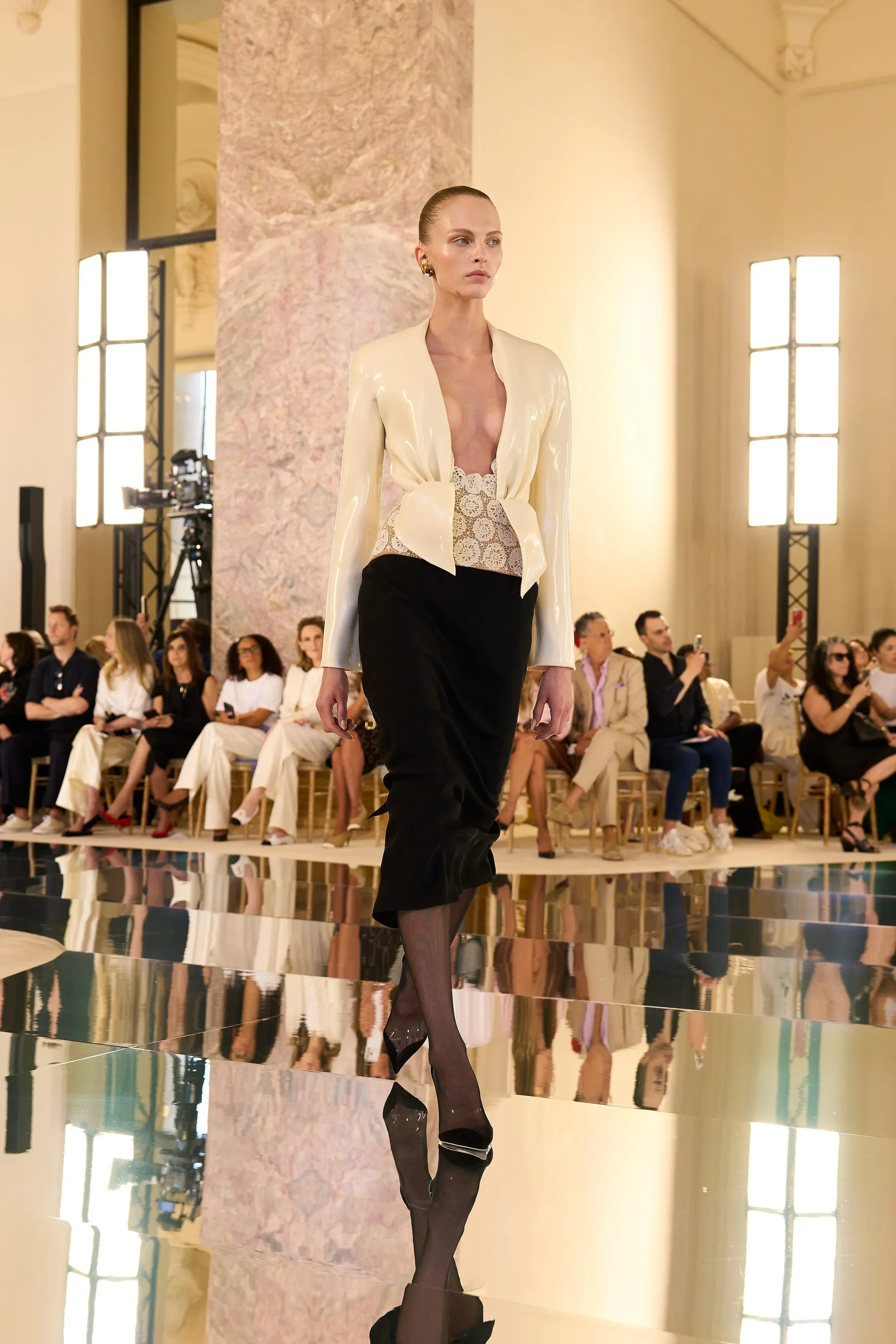 00003-schiaparelli-fall-2026-couture-credit-brand.webp
