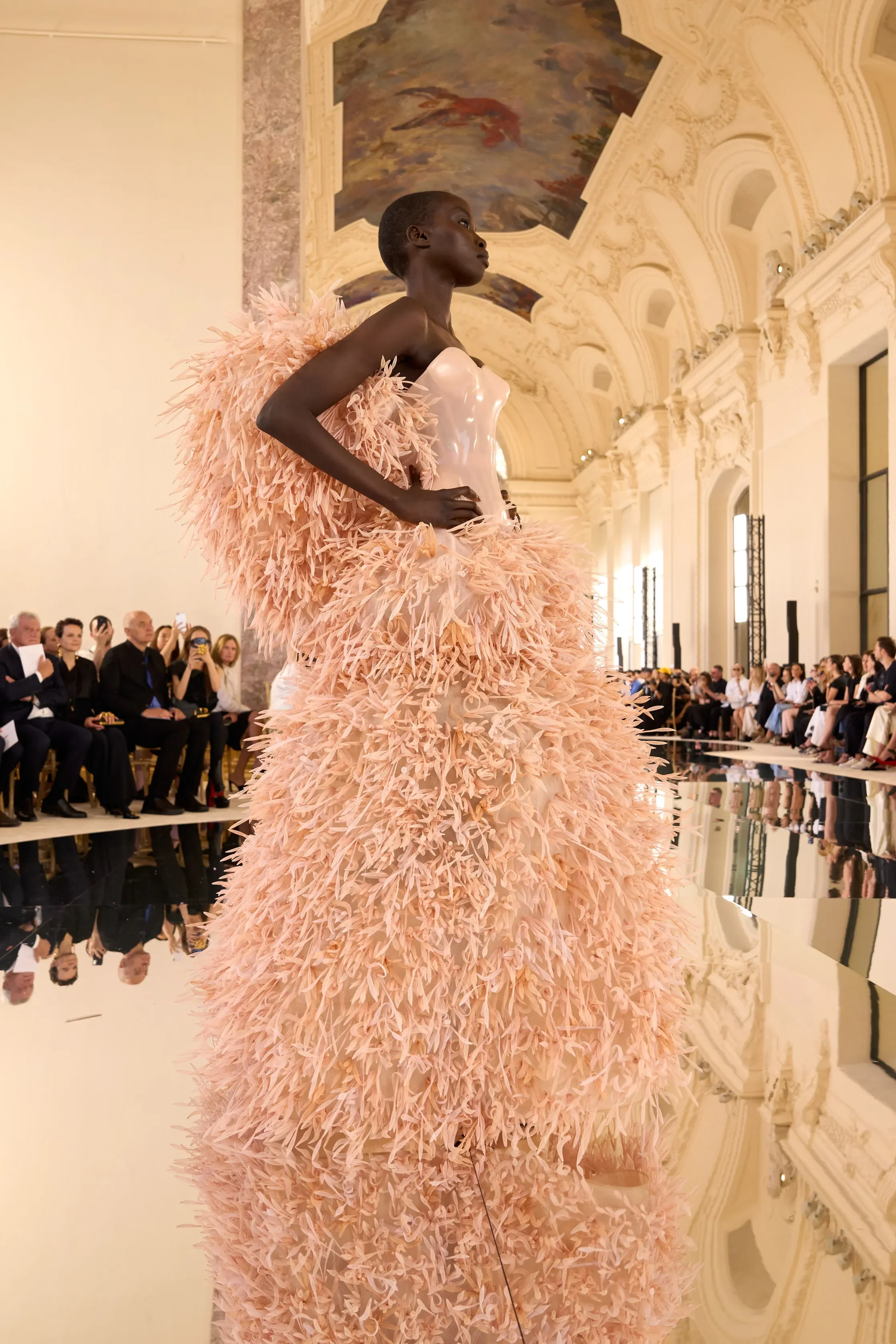00020-schiaparelli-fall-2026-couture-credit-brand.webp