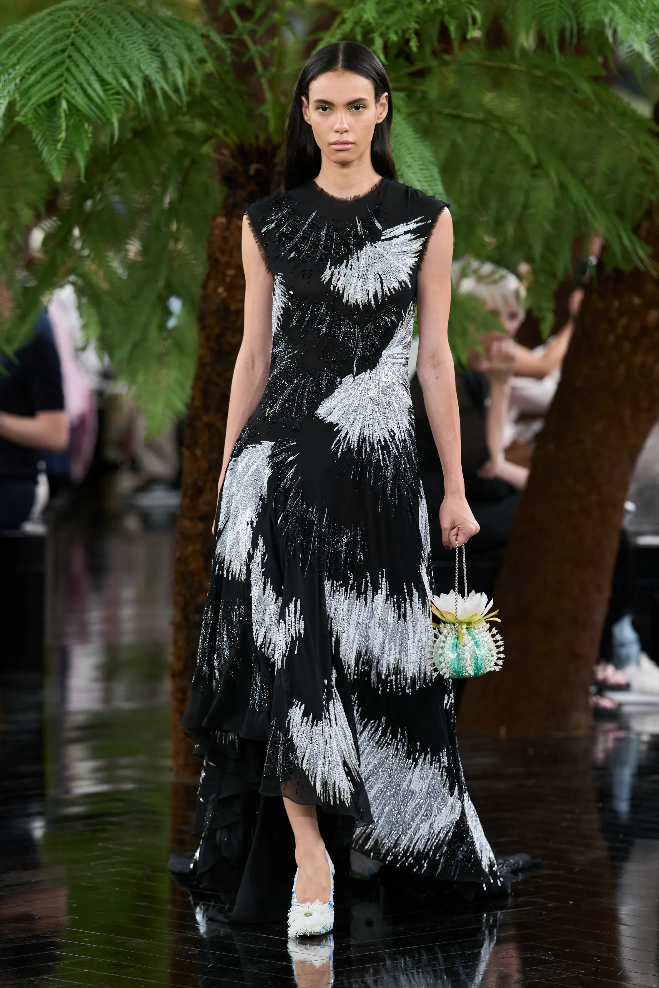 00042-christian-dior-fall-2026-couture-credit-gorunway.webp