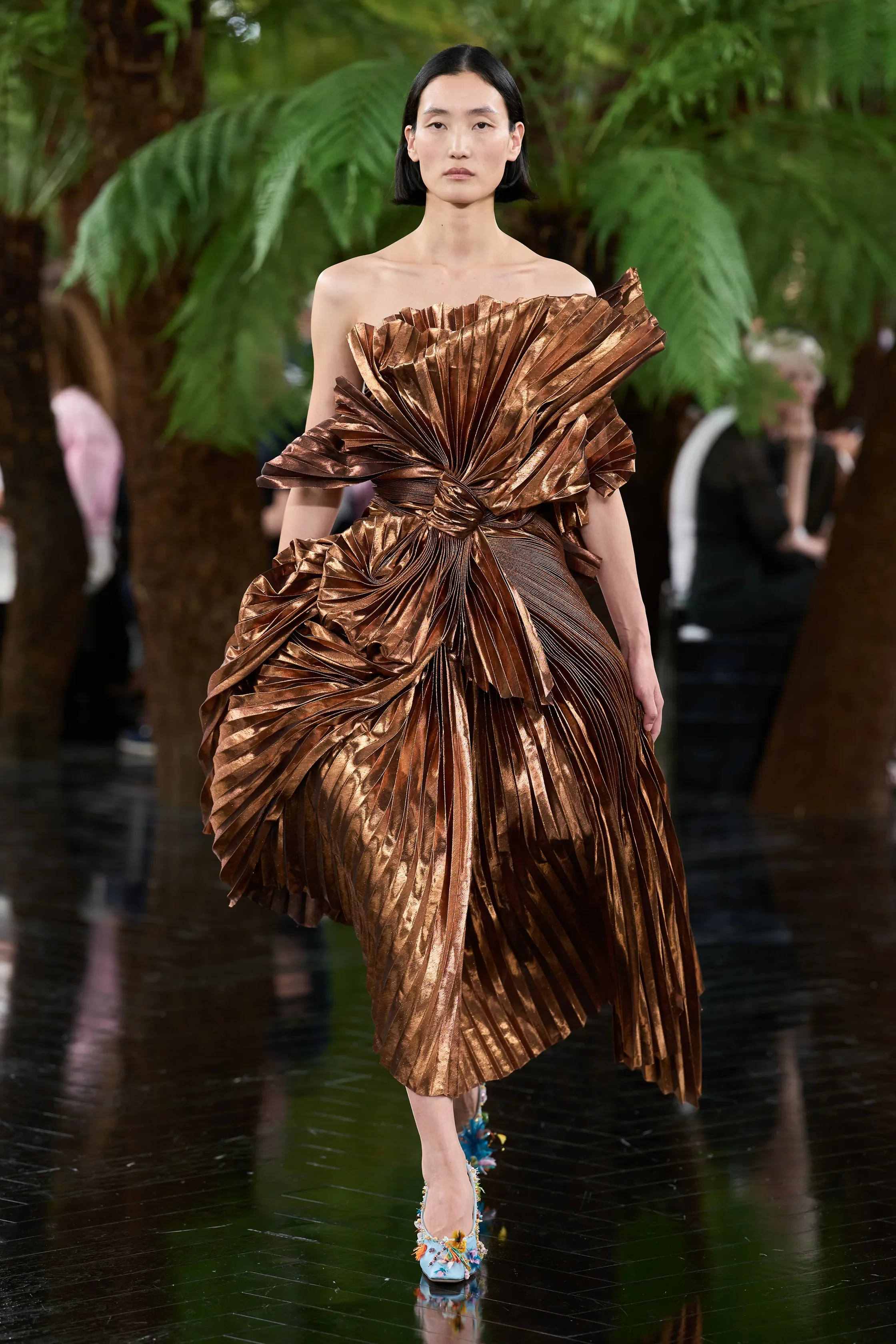00046-christian-dior-fall-2026-couture-credit-gorunway.webp