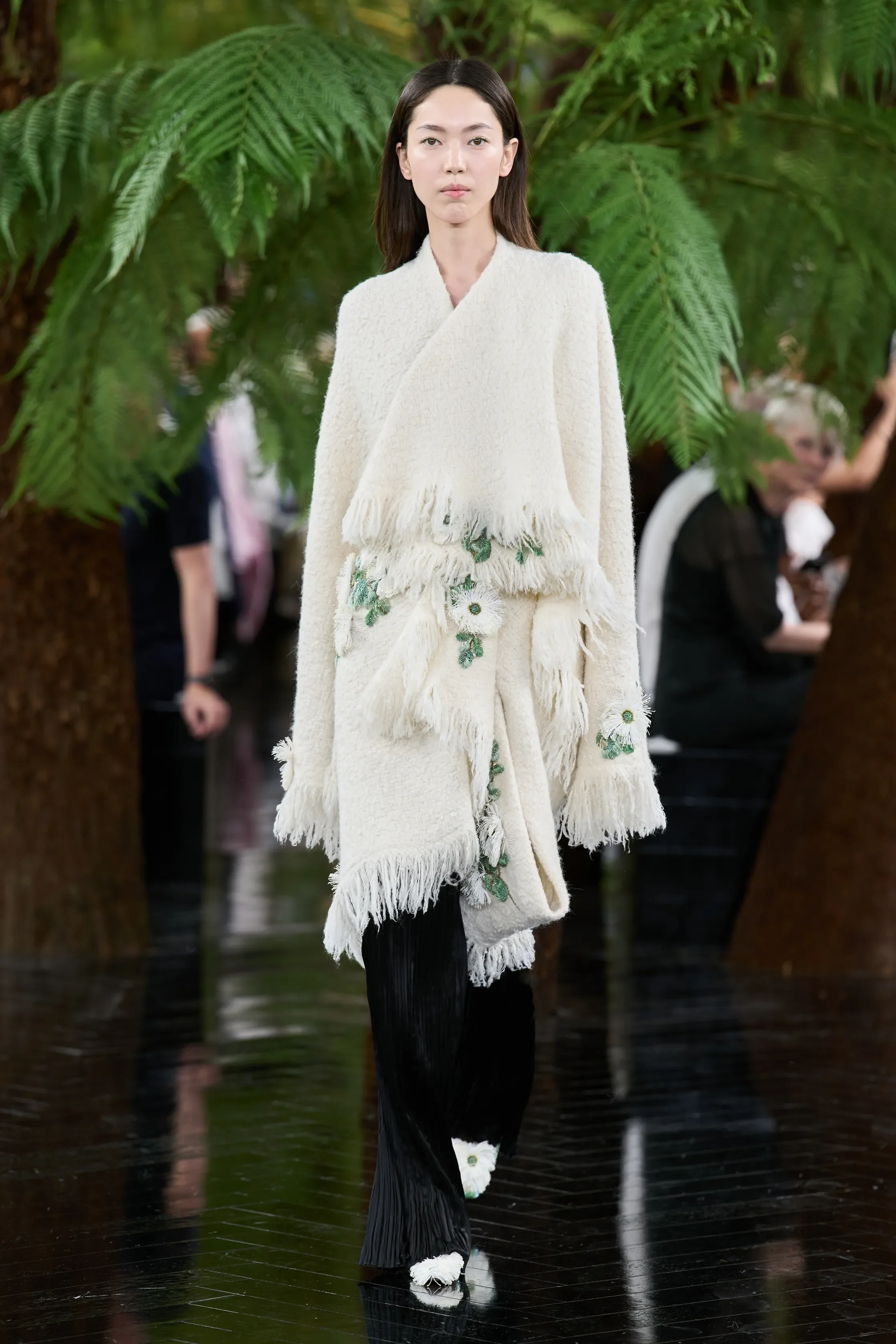 00048-christian-dior-fall-2026-couture-credit-gorunway.webp