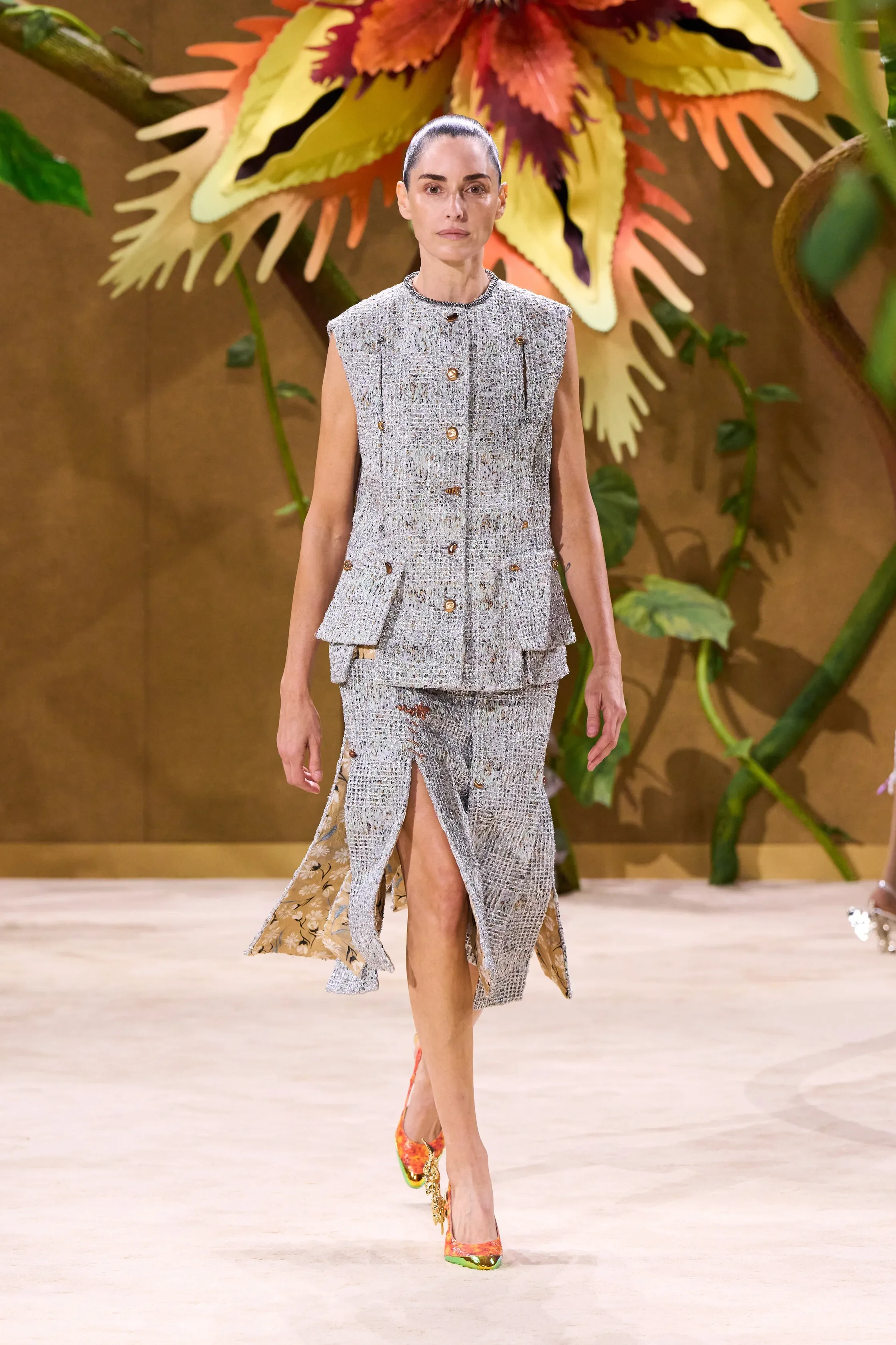 00011-chanel-fall-2026-couture-credit-gorunway.webp