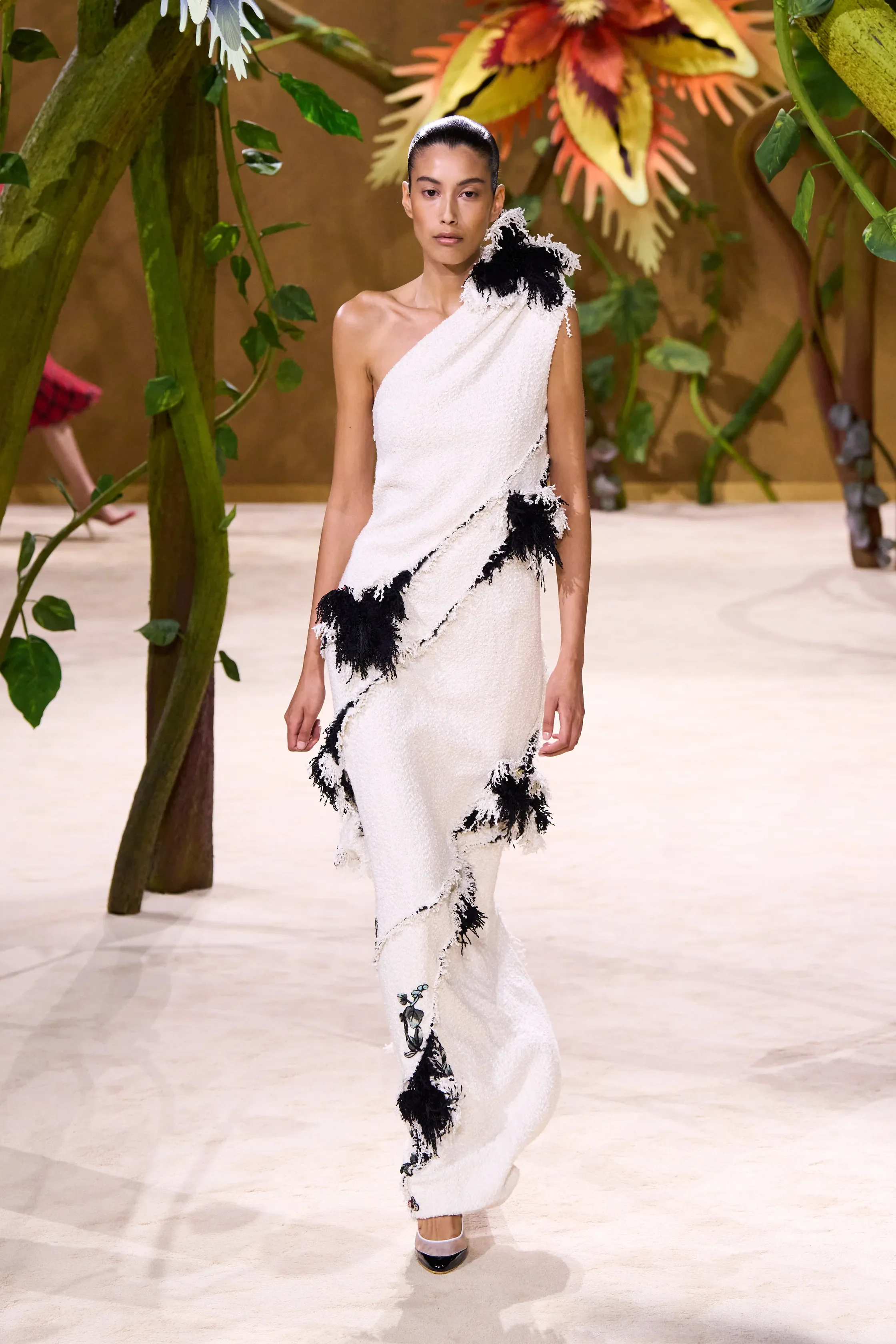 00018-chanel-fall-2026-couture-credit-gorunway.webp