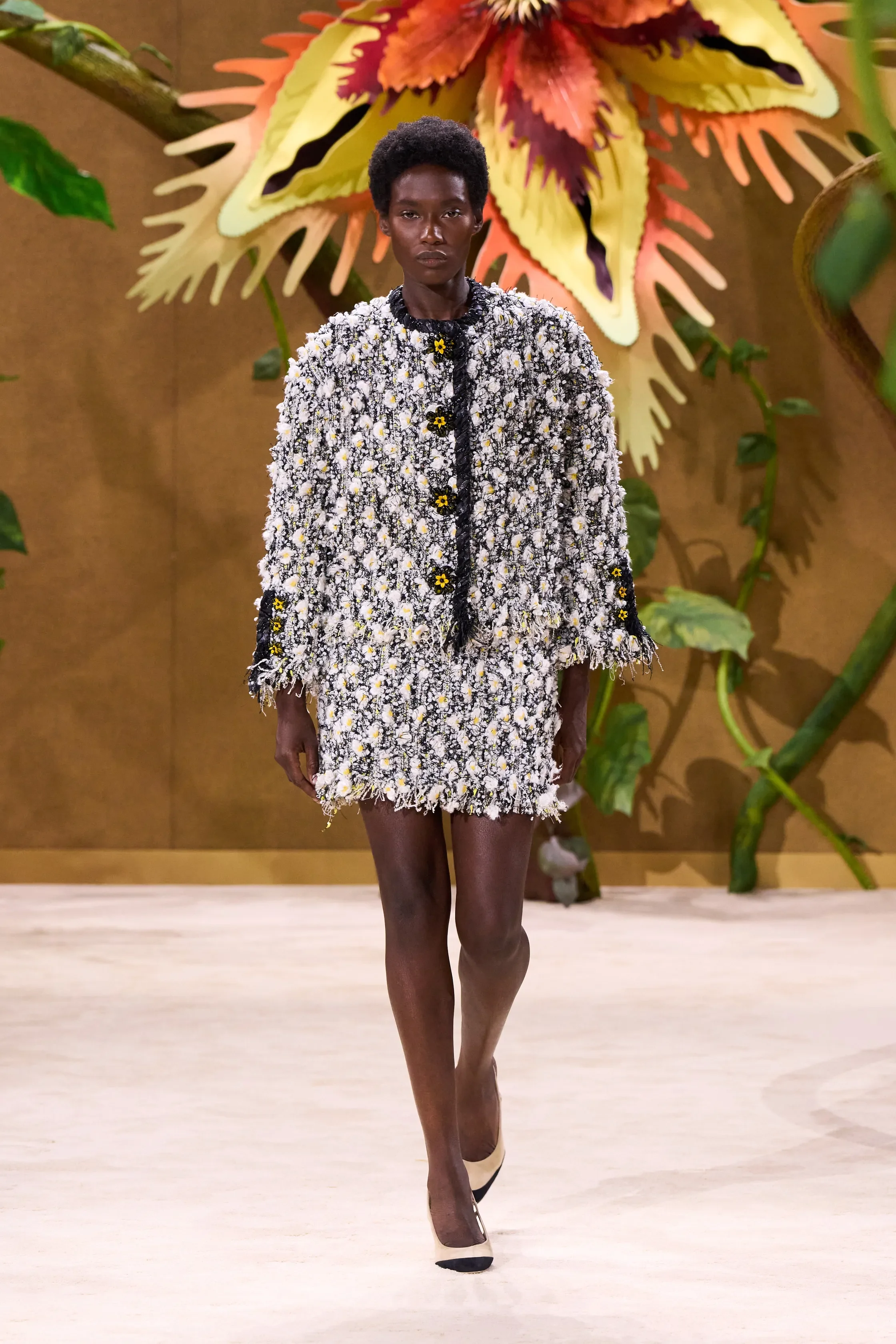 00021-chanel-fall-2026-couture-credit-gorunway.webp