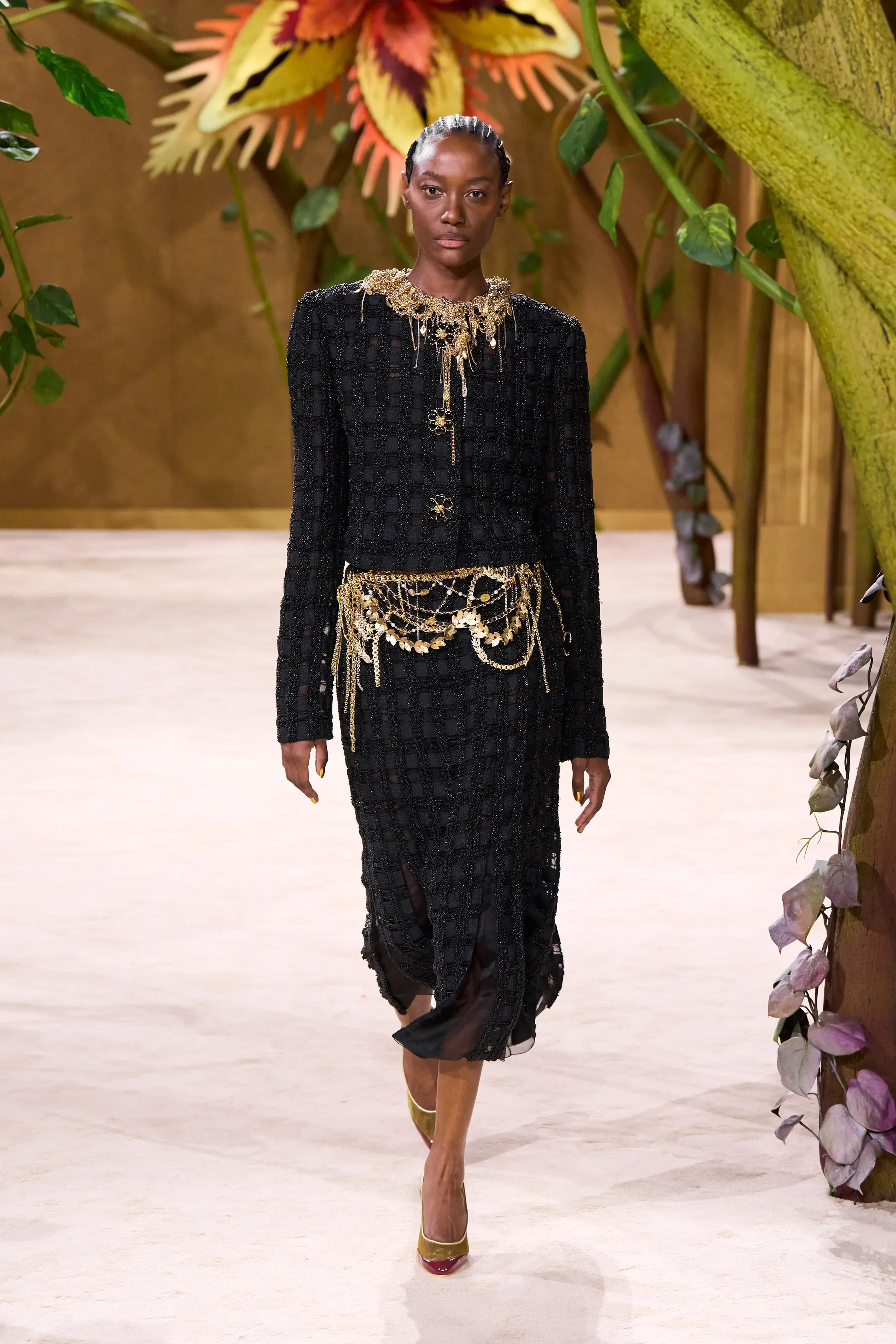 00053-chanel-fall-2026-couture-credit-gorunway.webp