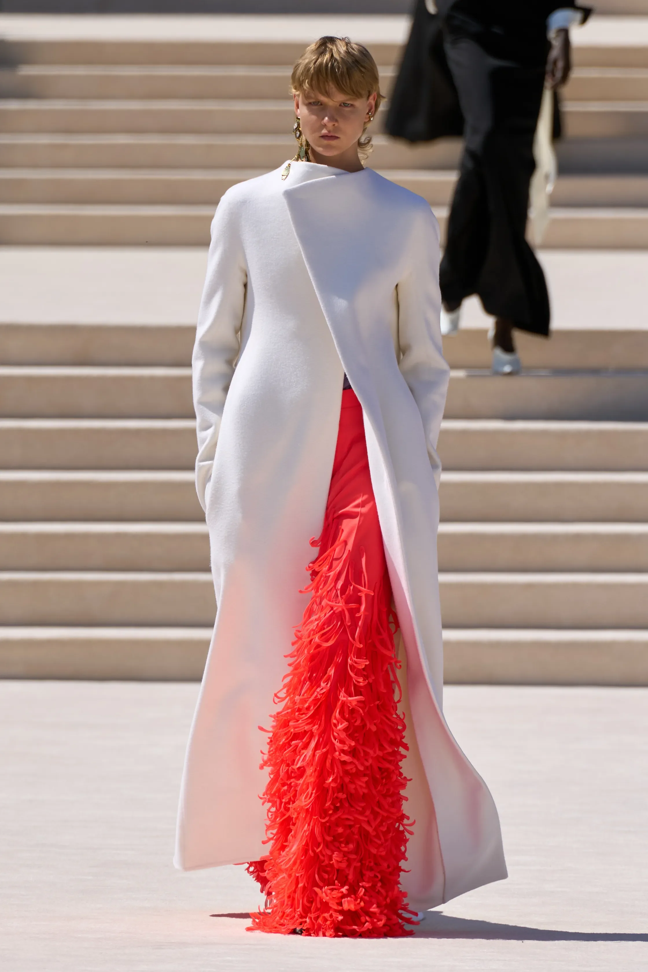 00002-balenciaga-fall-2026-couture-credit-gorunway.jpg.webp