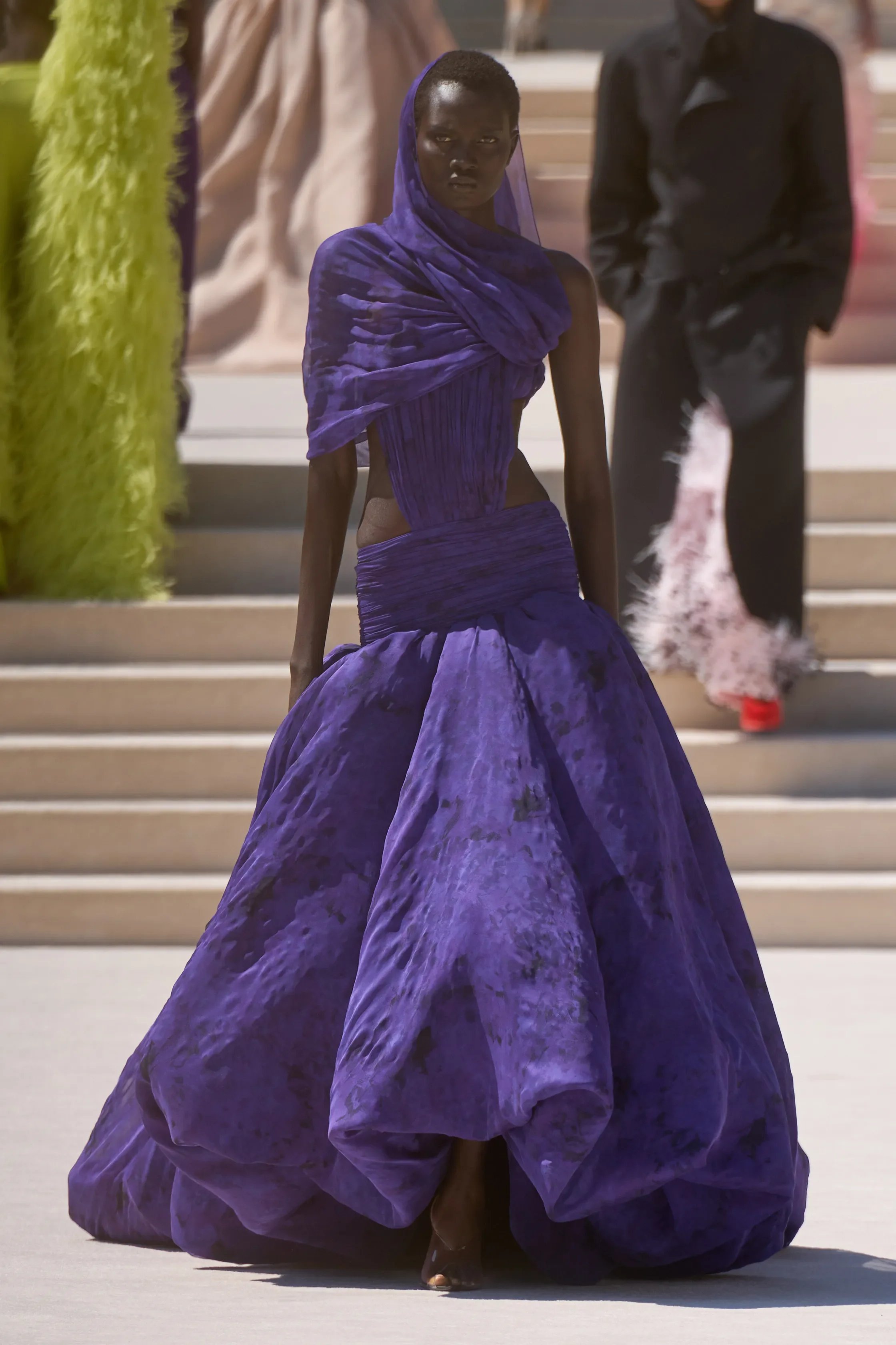 00023-balenciaga-fall-2026-couture-credit-gorunway.jpg.webp
