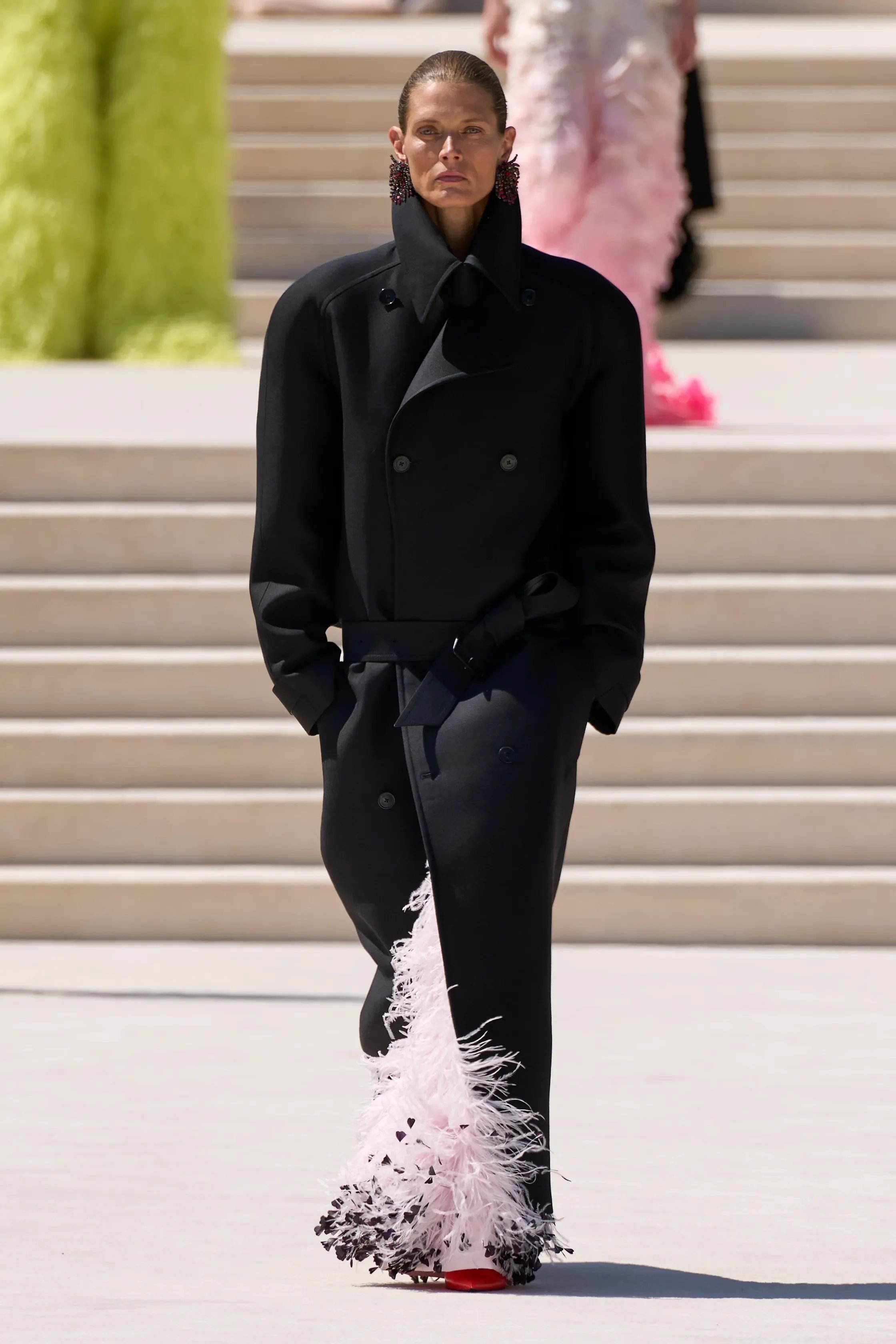 00024-balenciaga-fall-2026-couture-credit-gorunway.jpg.webp