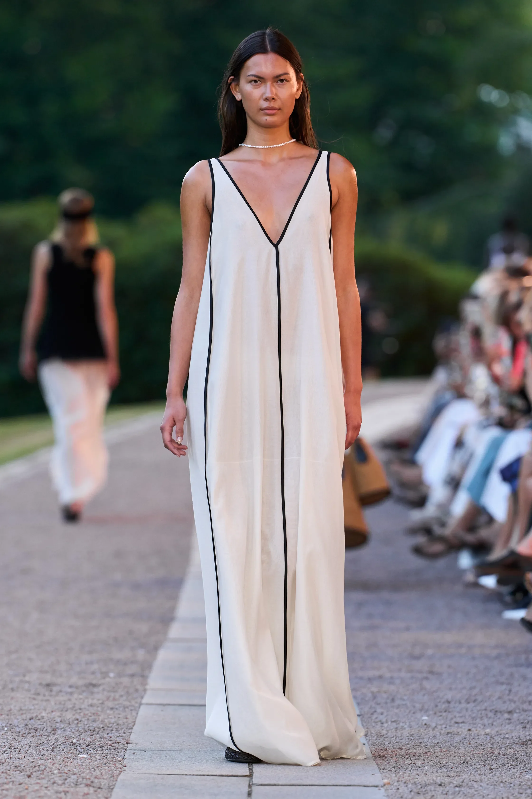 00017-by-malene-birger-spring-2027-ready-to-wear-copenhagen-credit-gorunway.jpg.webp