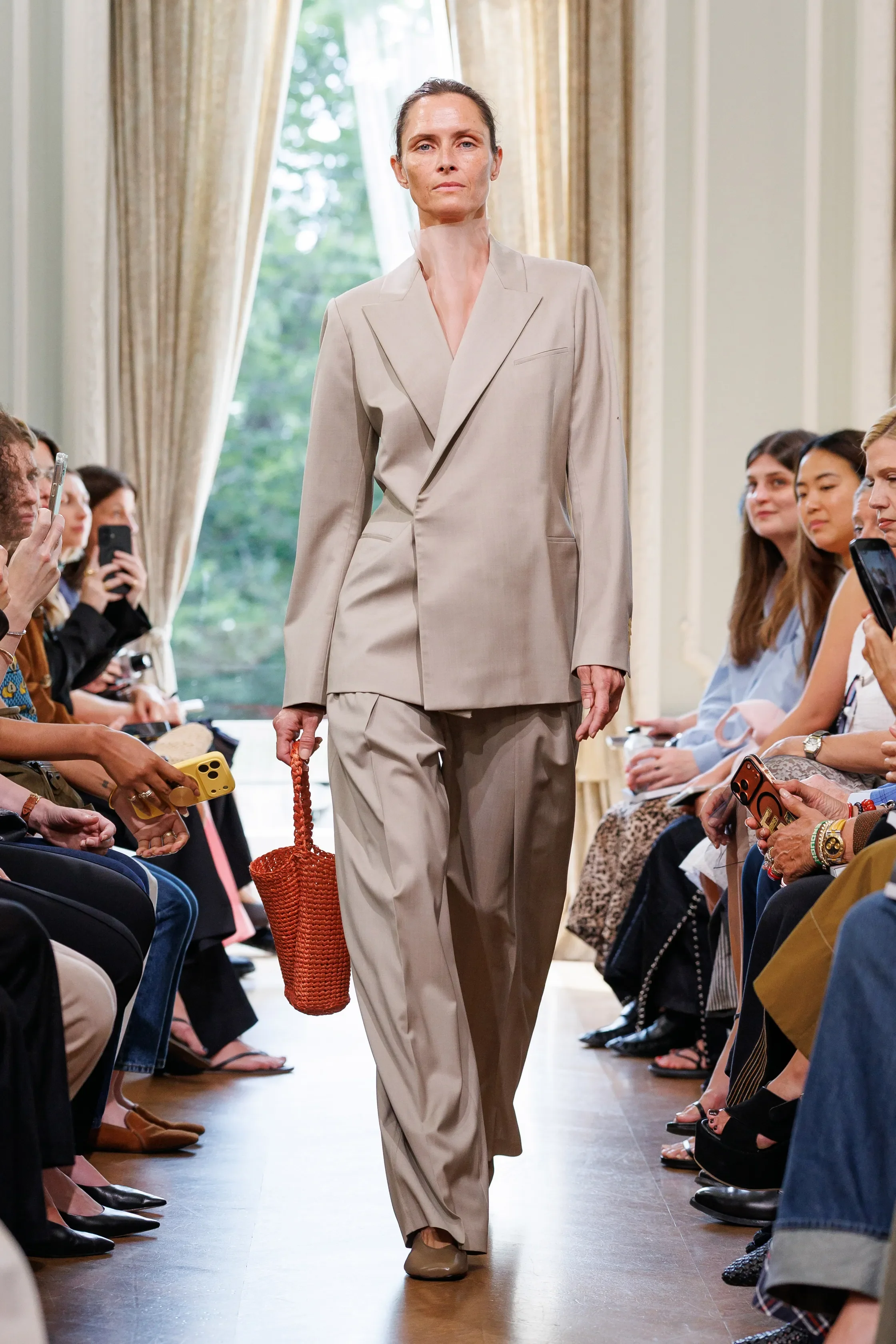 00002-kallmeyer-spring-2027-ready-to-wear-credit-brand.jpg.webp