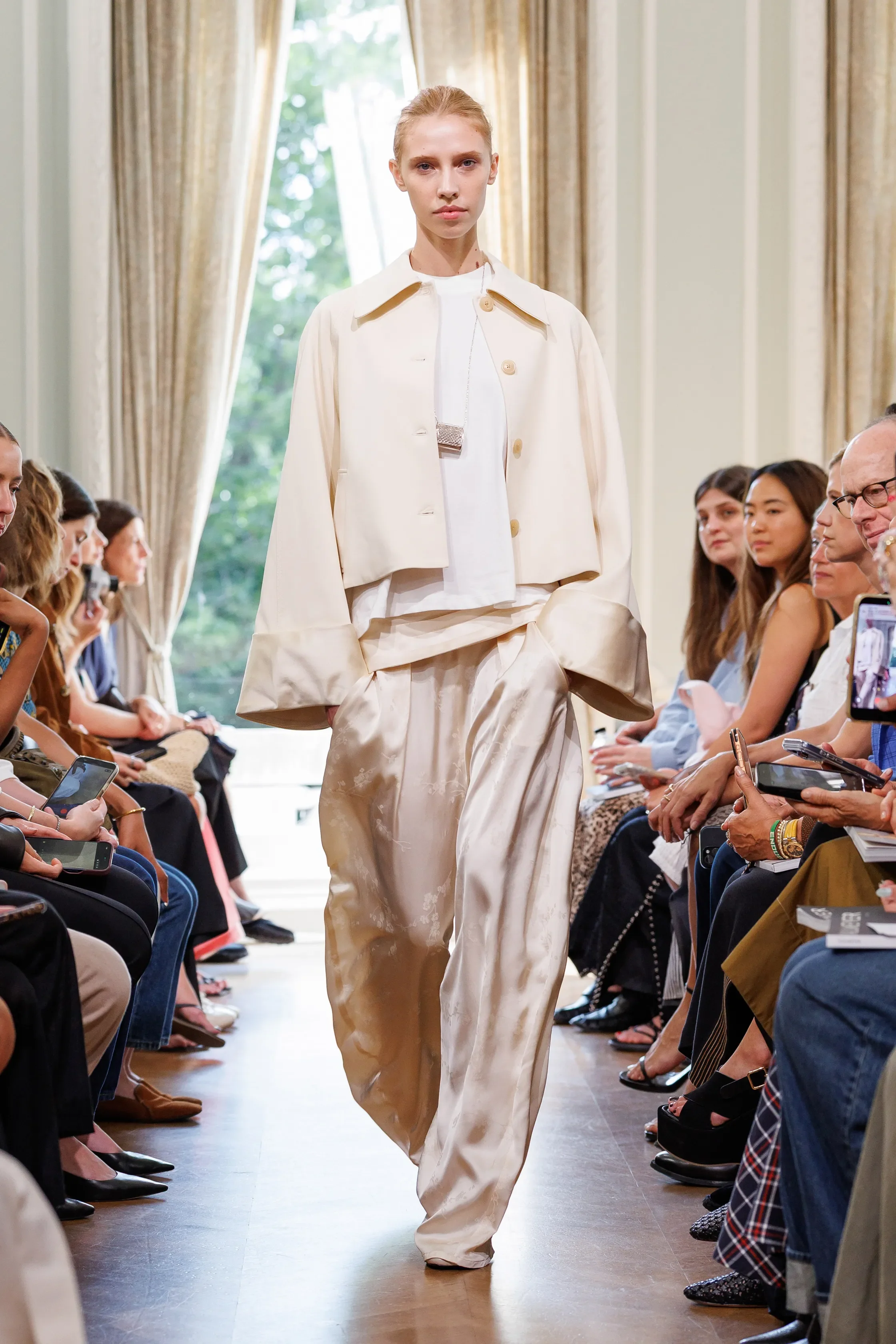 00016-kallmeyer-spring-2027-ready-to-wear-credit-brand.jpg.webp