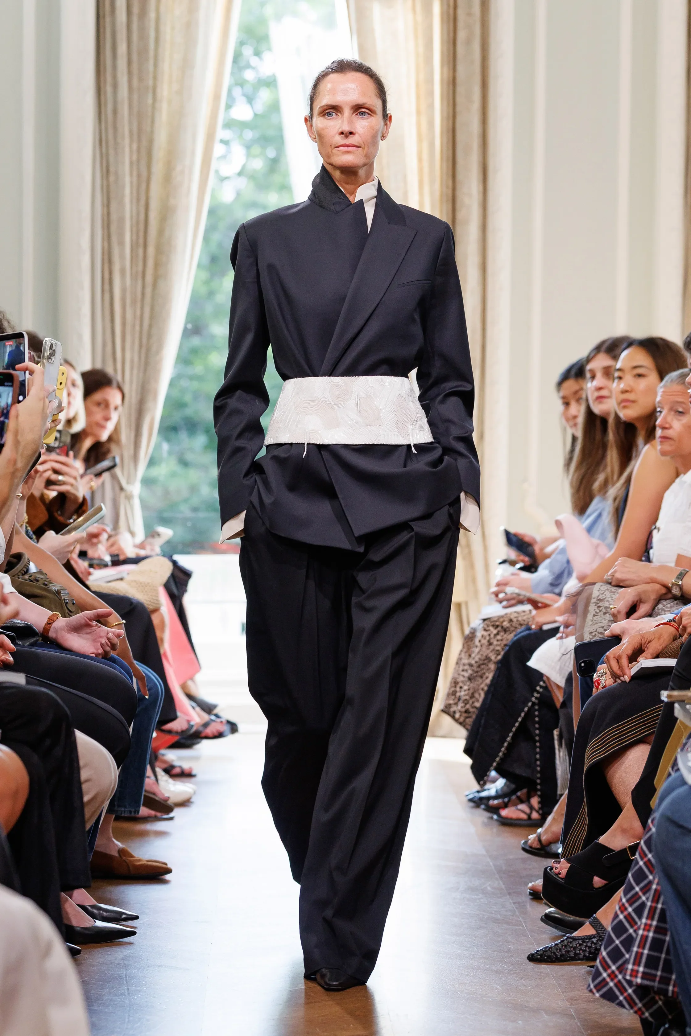 00037-kallmeyer-spring-2027-ready-to-wear-credit-brand.jpg.webp