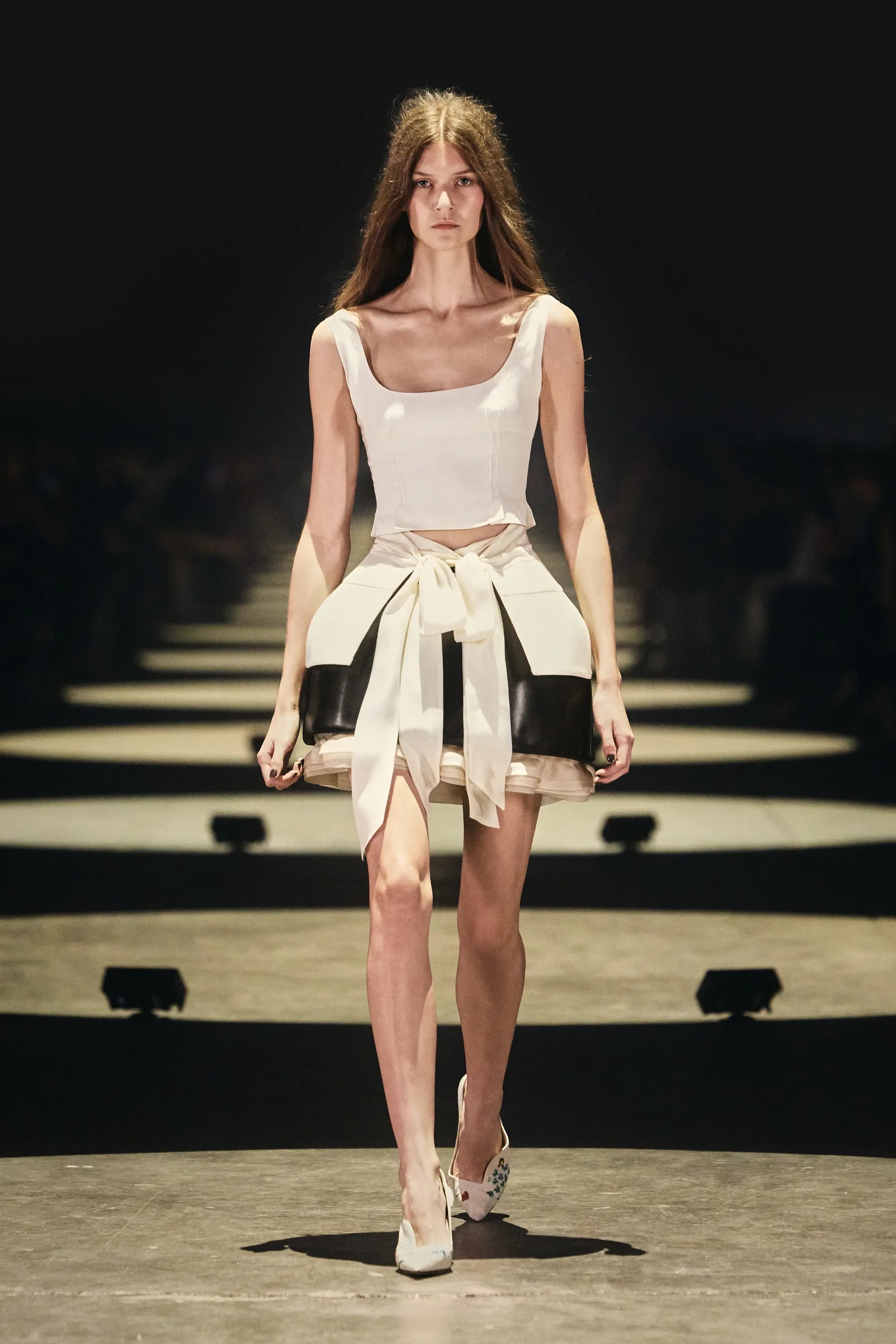 00004-khaite-spring-2027-ready-to-wear-credit-brand.jpg.webp